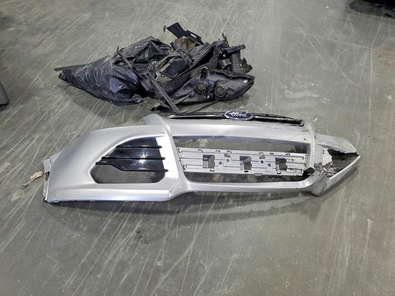 2015 Ford Escape Titanium Silver vin: 1FMCU0JX3FUB77622