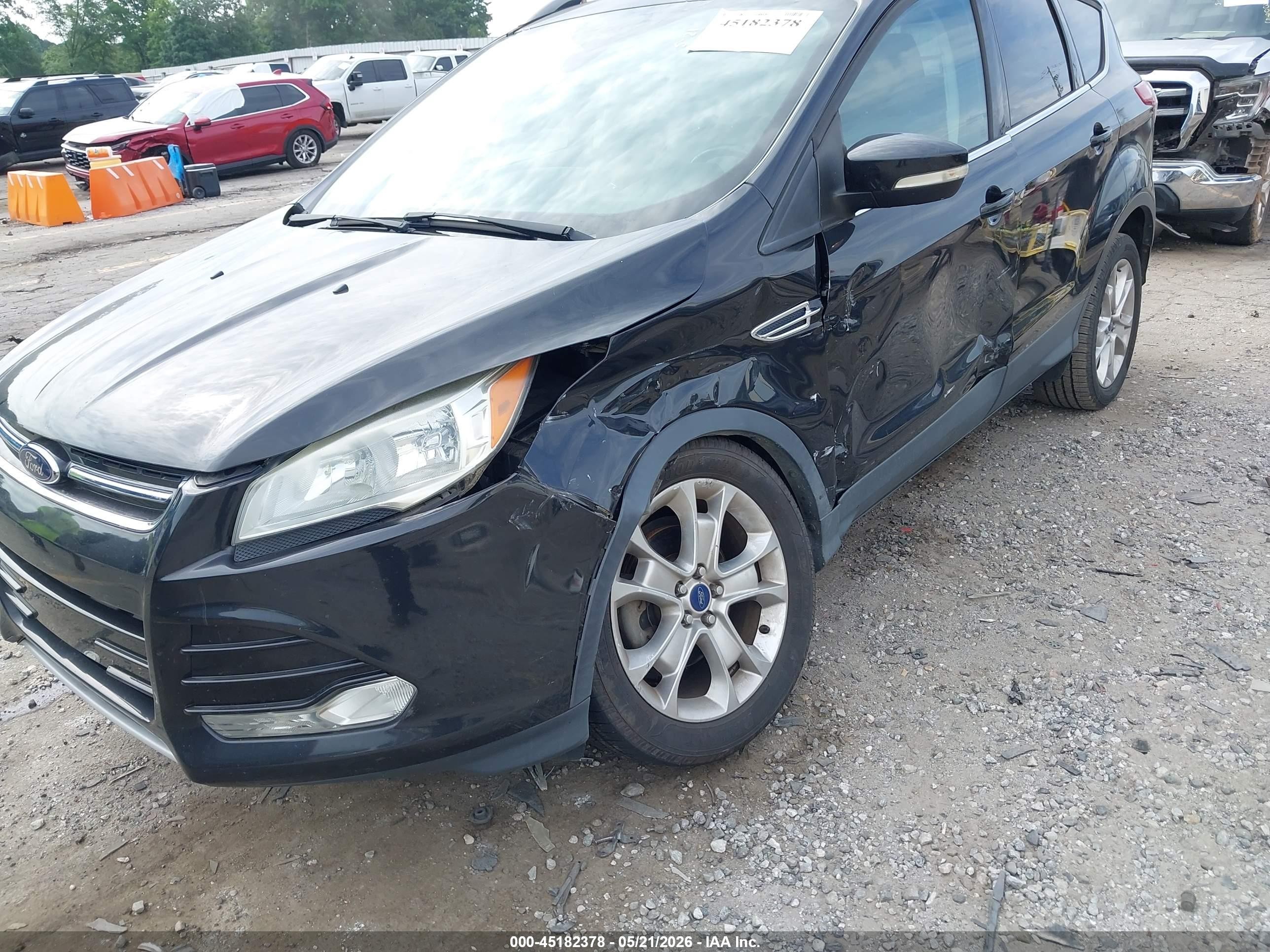2015 Ford Escape Titanium Black vin: 1FMCU0JX3FUC31761