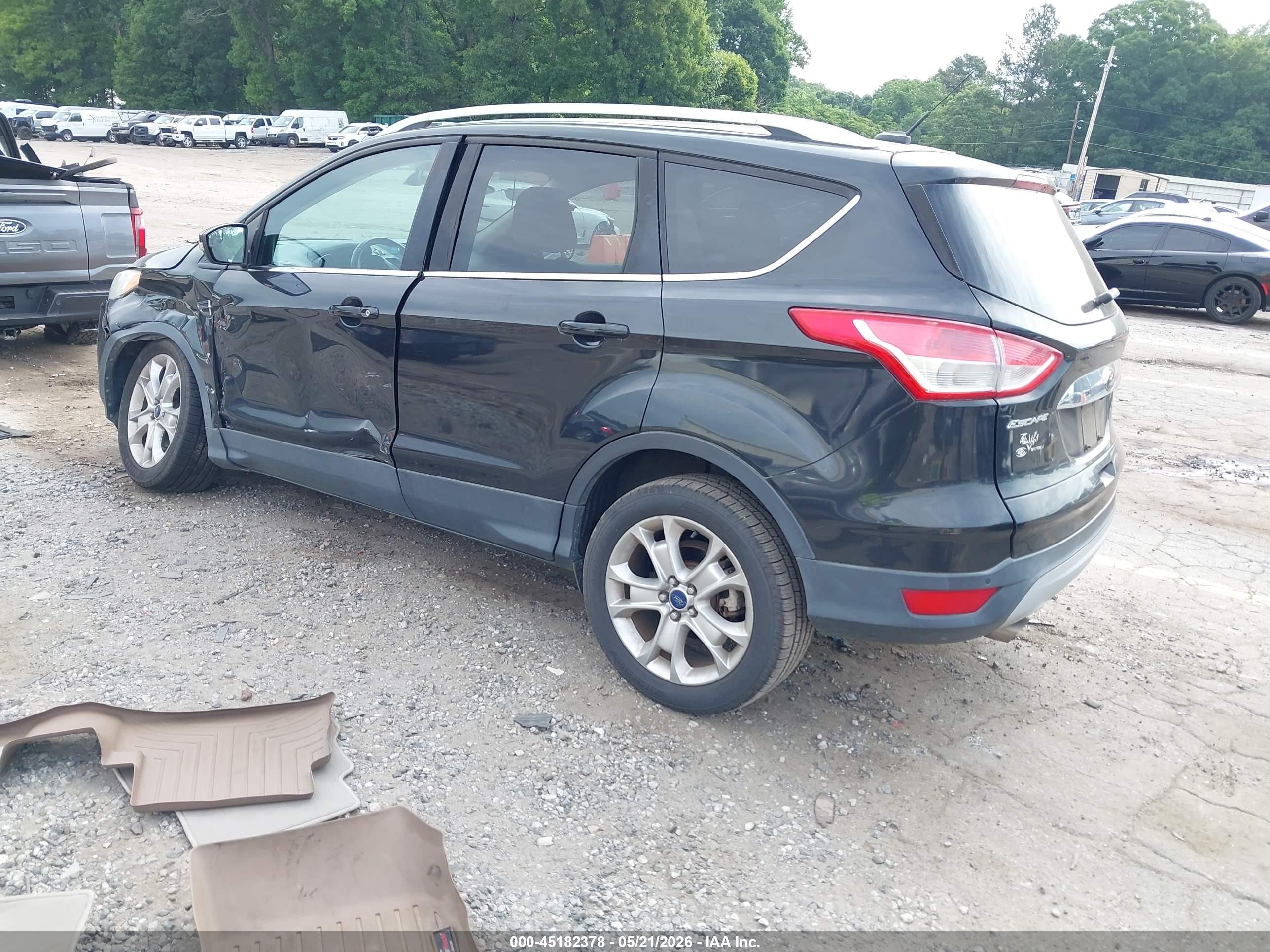 2015 Ford Escape Titanium Black vin: 1FMCU0JX3FUC31761