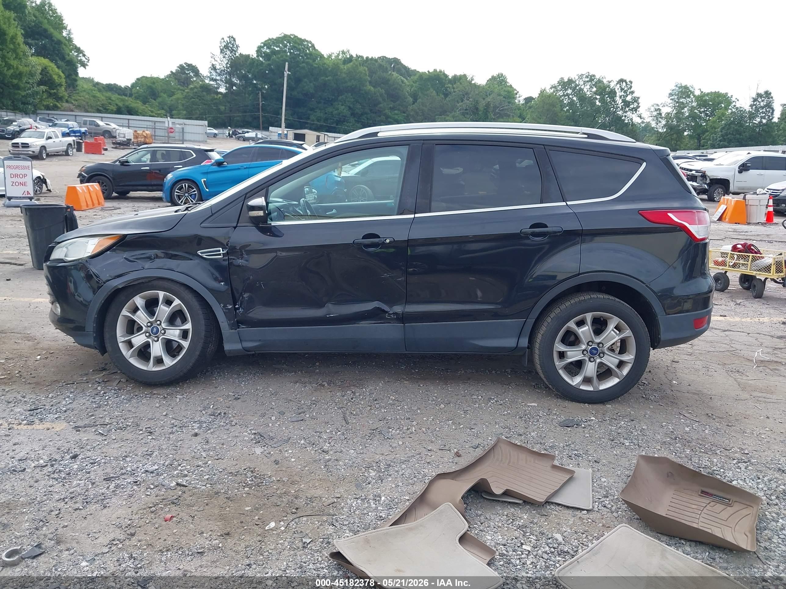 2015 Ford Escape Titanium Black vin: 1FMCU0JX3FUC31761