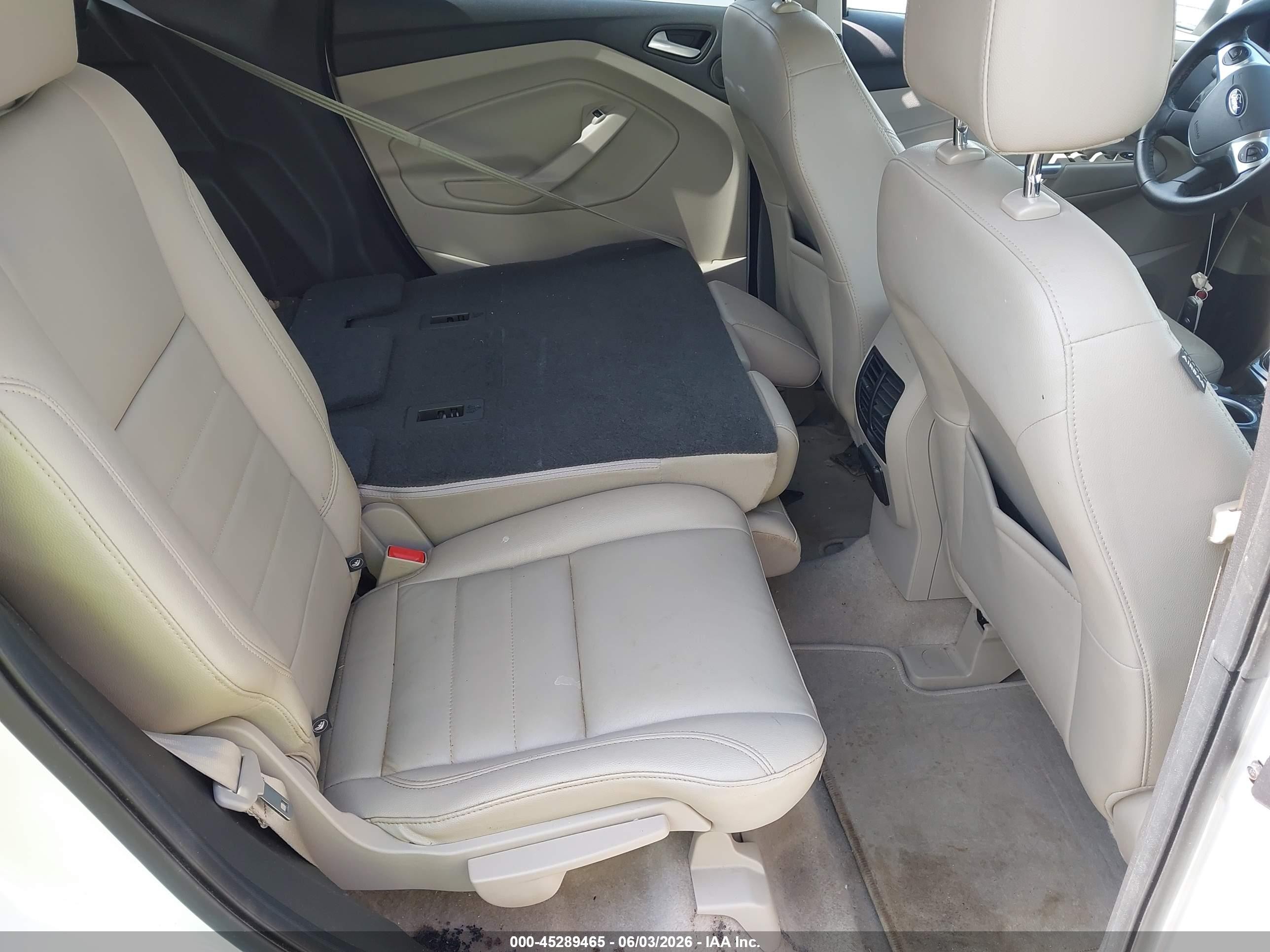 2015 Ford Escape Titanium White vin: 1FMCU0JX3FUC85688