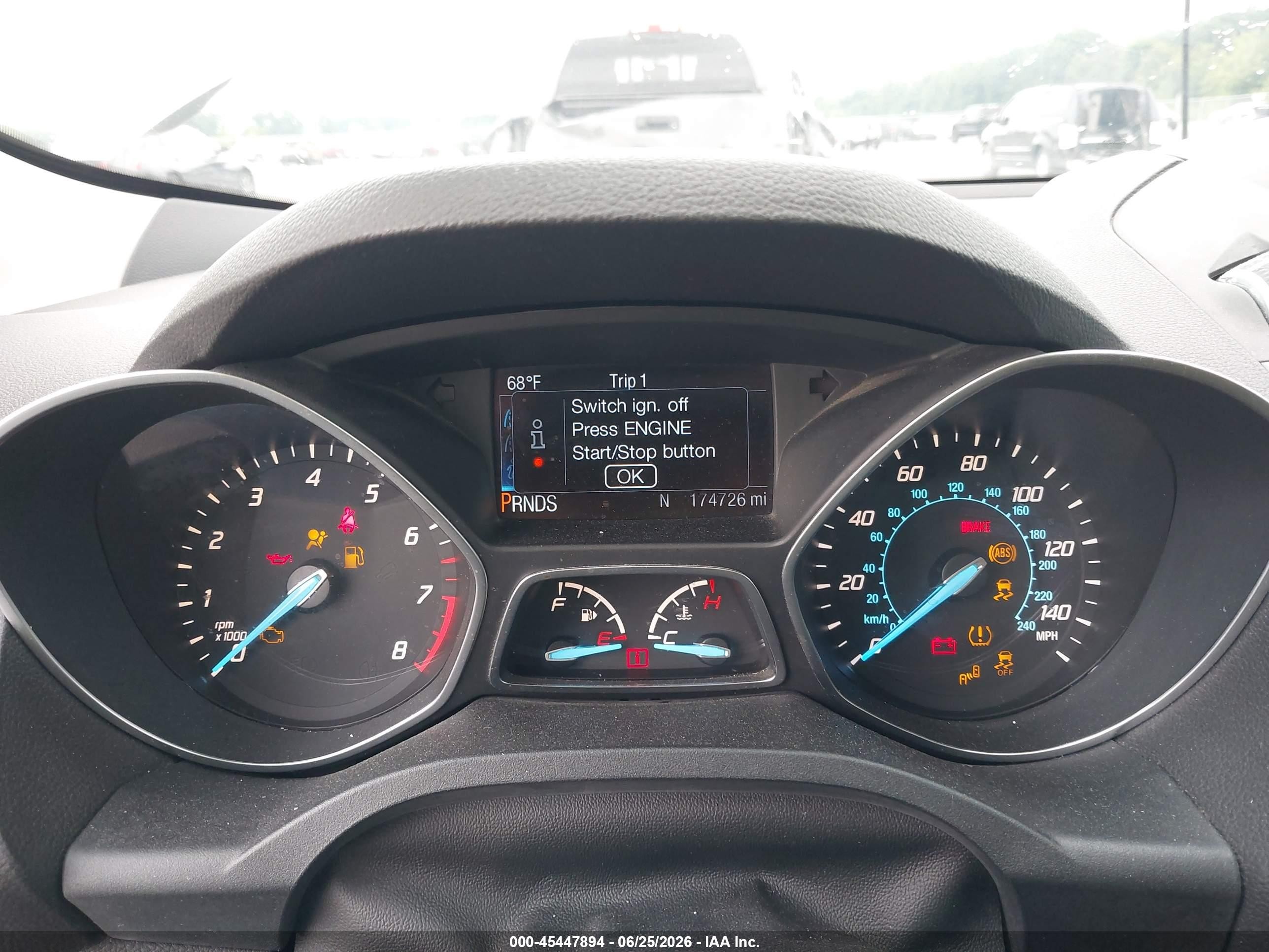 2014 Ford Escape Titanium Silver vin: 1FMCU0JX4EUE37539