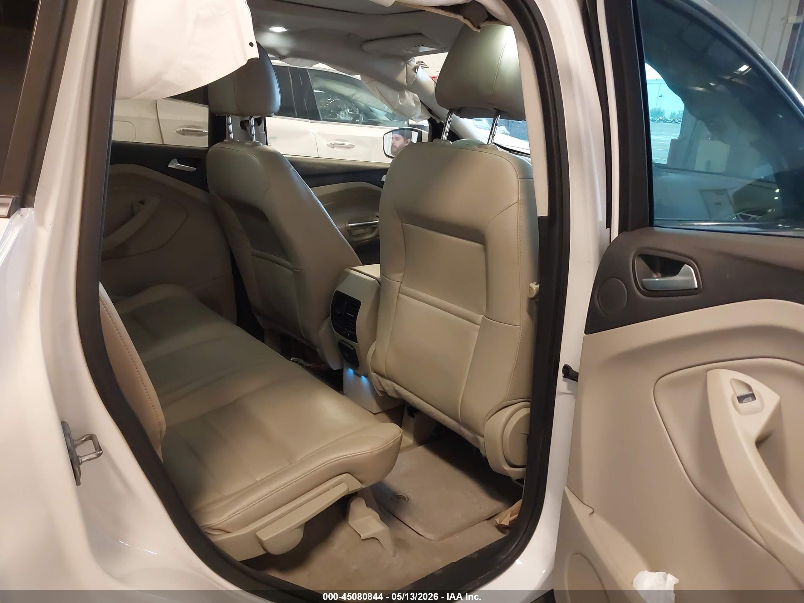 2014 Ford Escape Titanium White vin: 1FMCU0JX4EUE50372