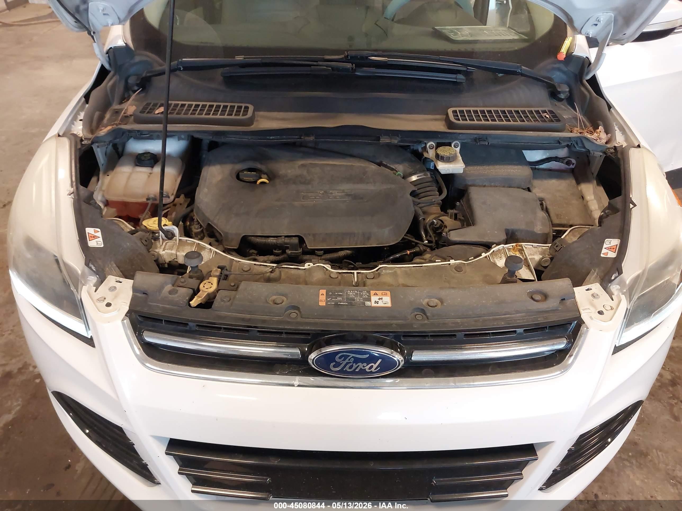 2014 Ford Escape Titanium White vin: 1FMCU0JX4EUE50372