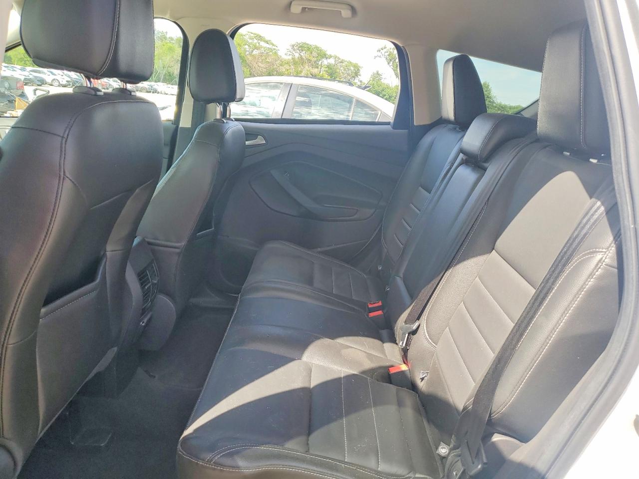 2015 Ford Escape Titanium Silver vin: 1FMCU0JX4FUB47772
