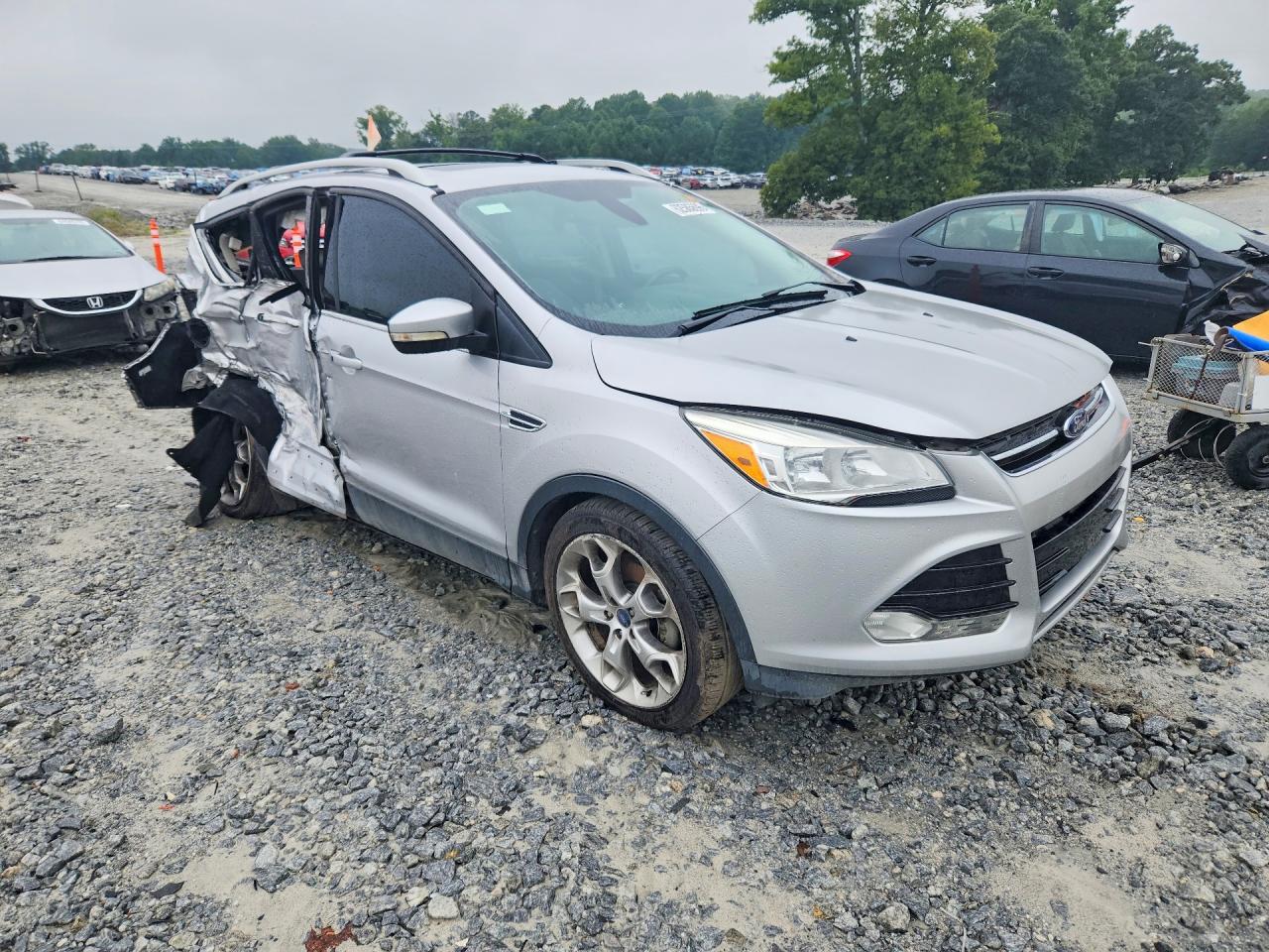 2014 Ford Escape Titanium Silver vin: 1FMCU0JX5EUA19717