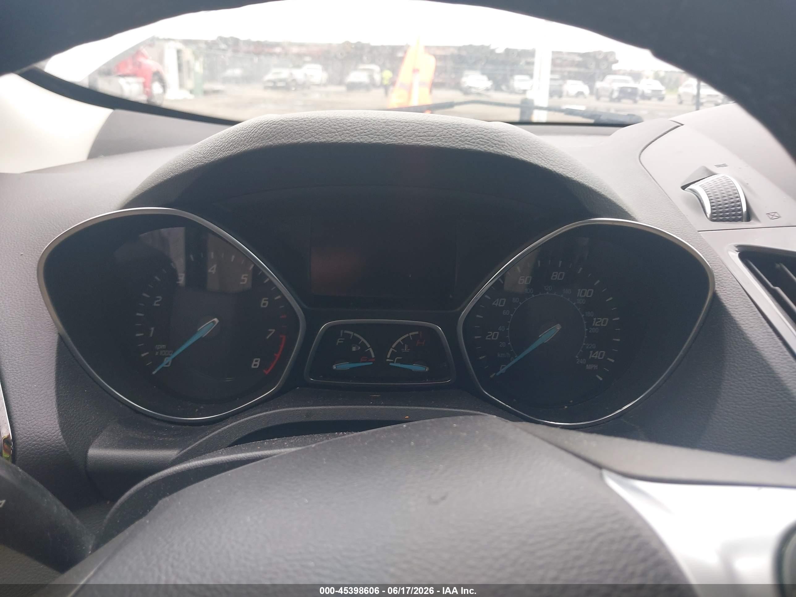 2014 Ford Escape Titanium White vin: 1FMCU0JX5EUA57884