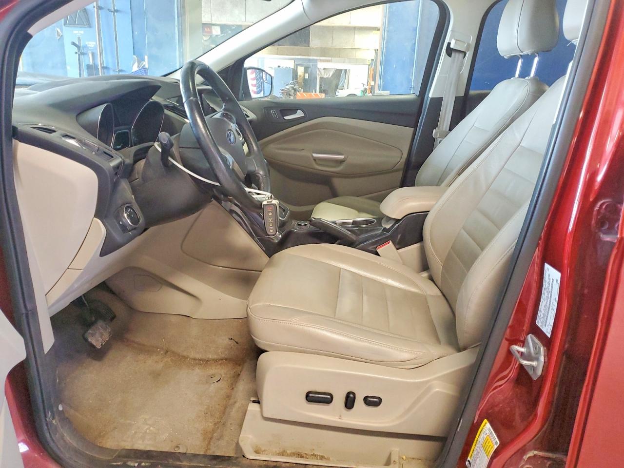 2014 Ford Escape Titanium Red vin: 1FMCU0JX5EUA75057