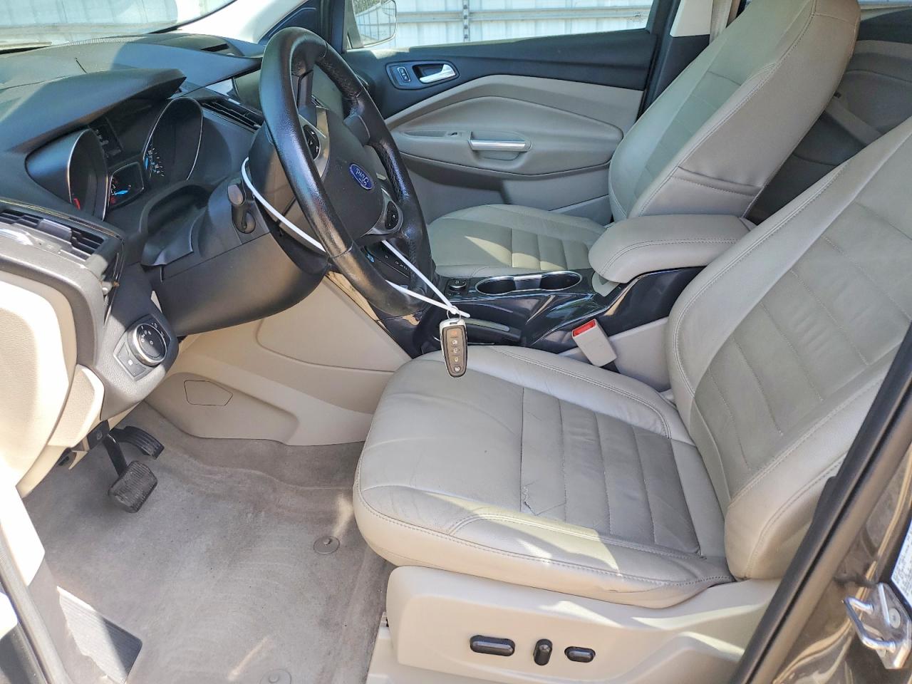 2015 Ford Escape Titanium Серый vin: 1FMCU0JX5FUB56318
