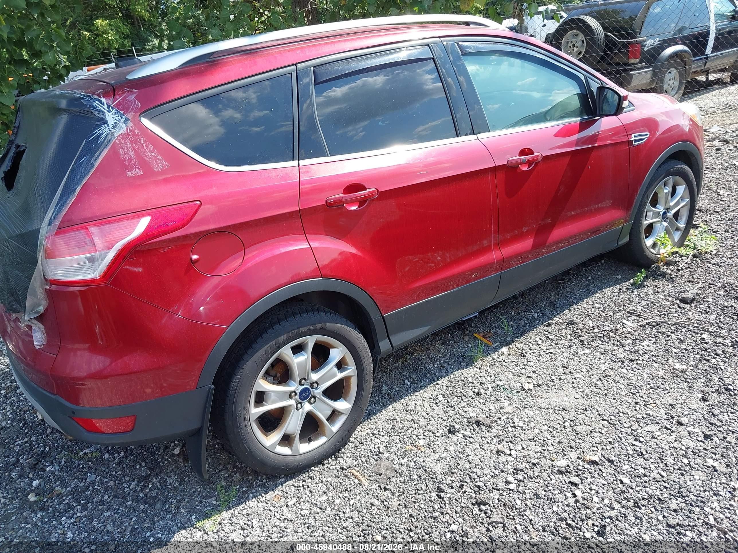 2014 Ford Escape Titanium Красный vin: 1FMCU0JX6EUD65047