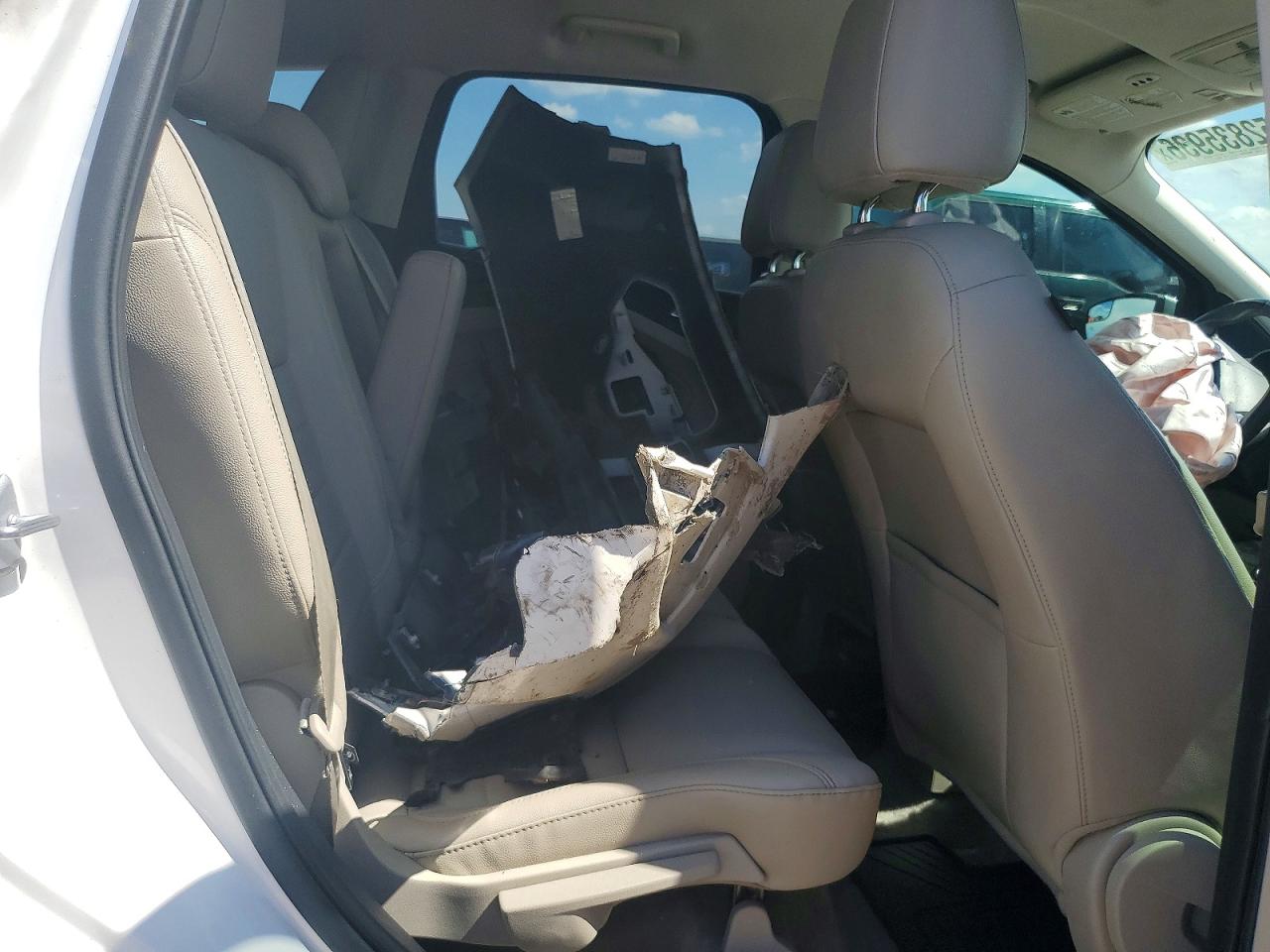 2014 Ford Escape Titanium Белый vin: 1FMCU0JX7EUB15221
