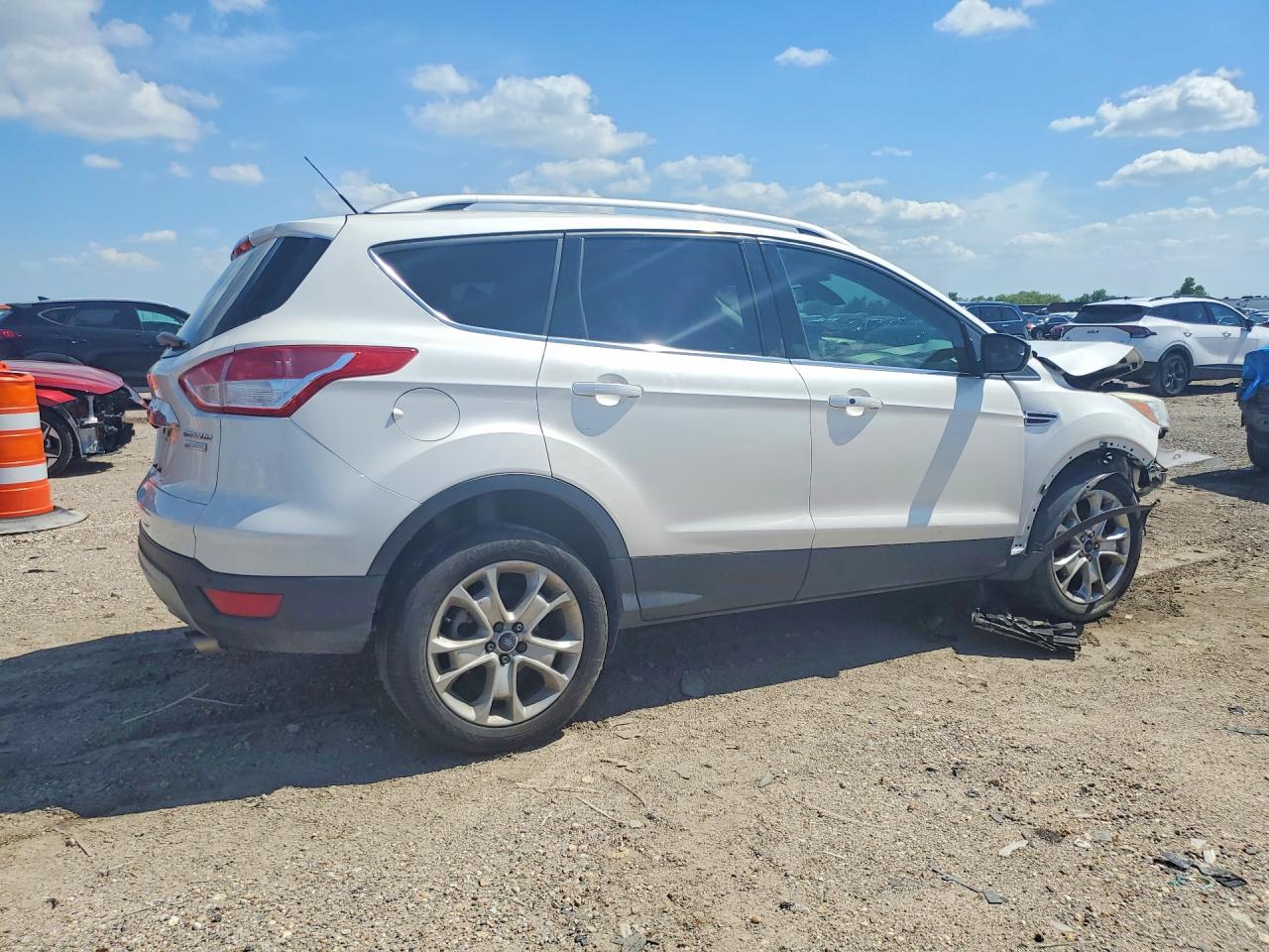 2014 Ford Escape Titanium Белый vin: 1FMCU0JX7EUB15221