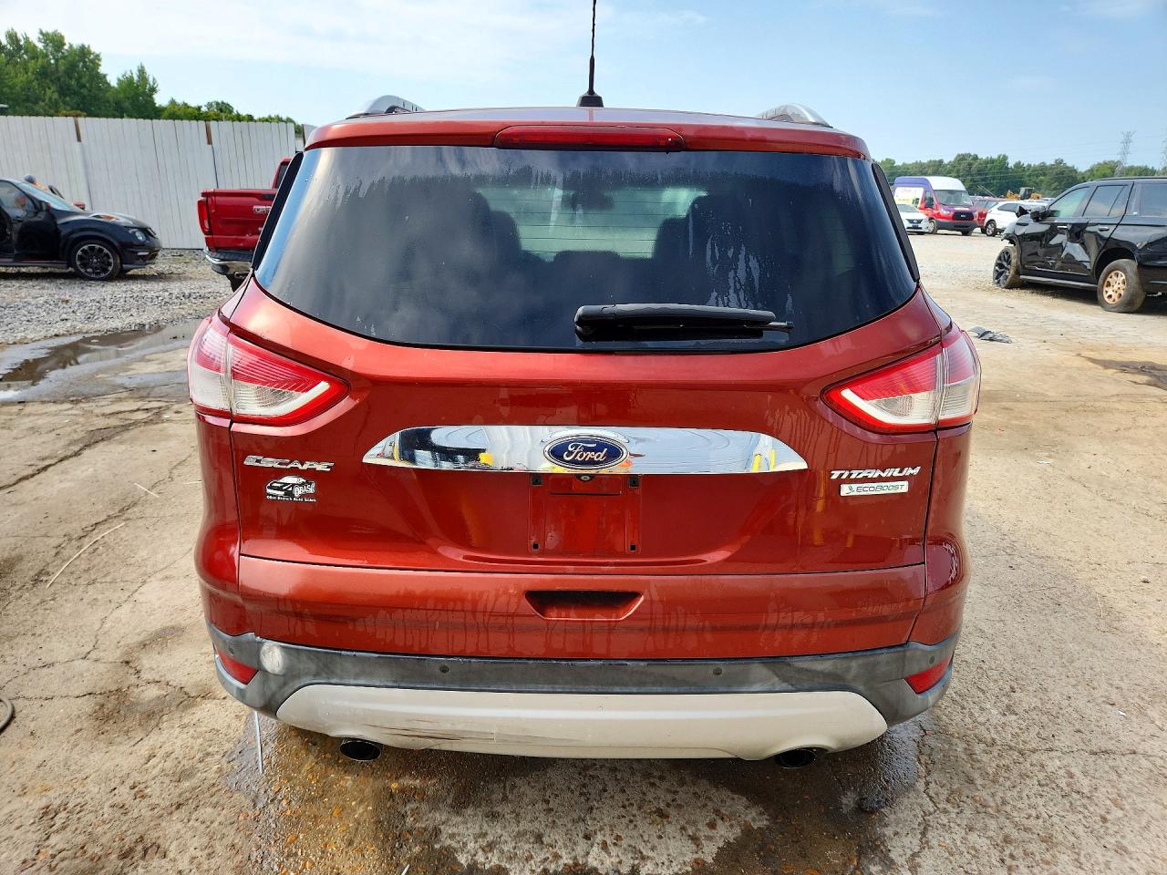 2014 Ford Escape Titanium Maroon vin: 1FMCU0JX7EUB31726