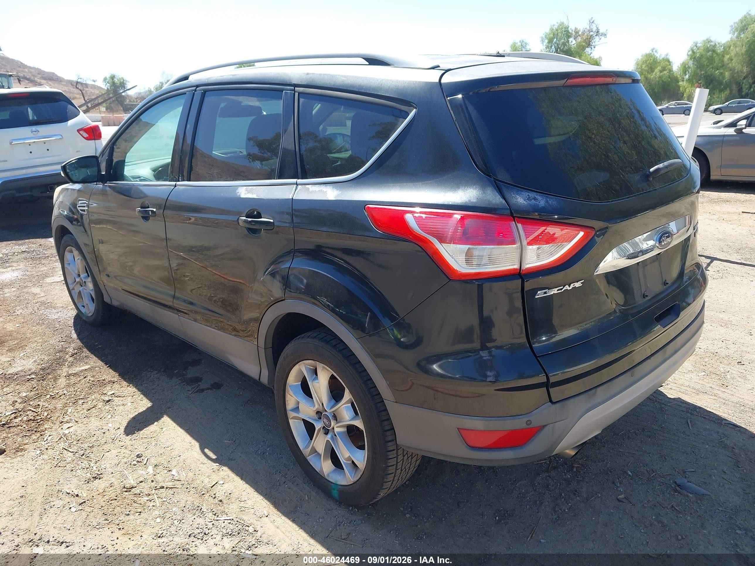 2014 Ford Escape Titanium Black vin: 1FMCU0JX7EUB72566