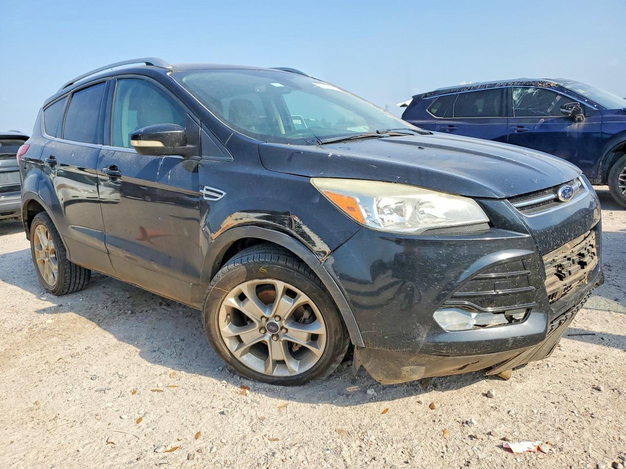 2014 Ford Escape Titanium Black vin: 1FMCU0JX7EUB84734