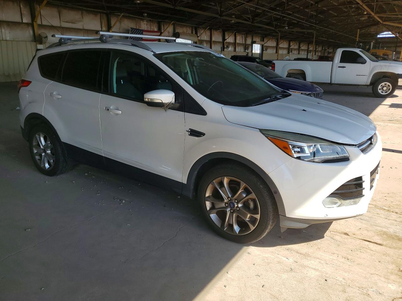 2014 Ford Escape Titanium White vin: 1FMCU0JX7EUC29168