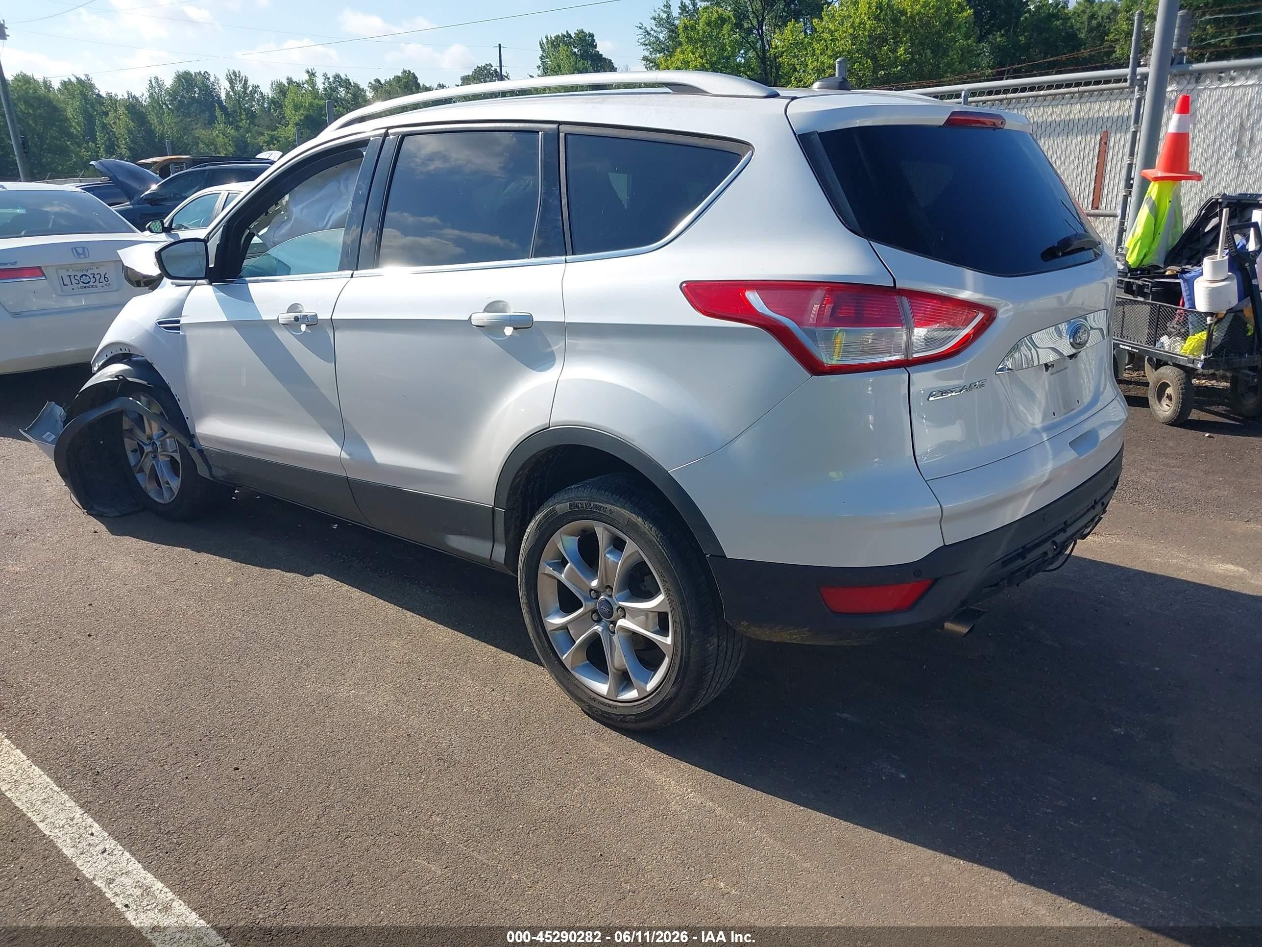 2014 Ford Escape Titanium White vin: 1FMCU0JX7EUE23781