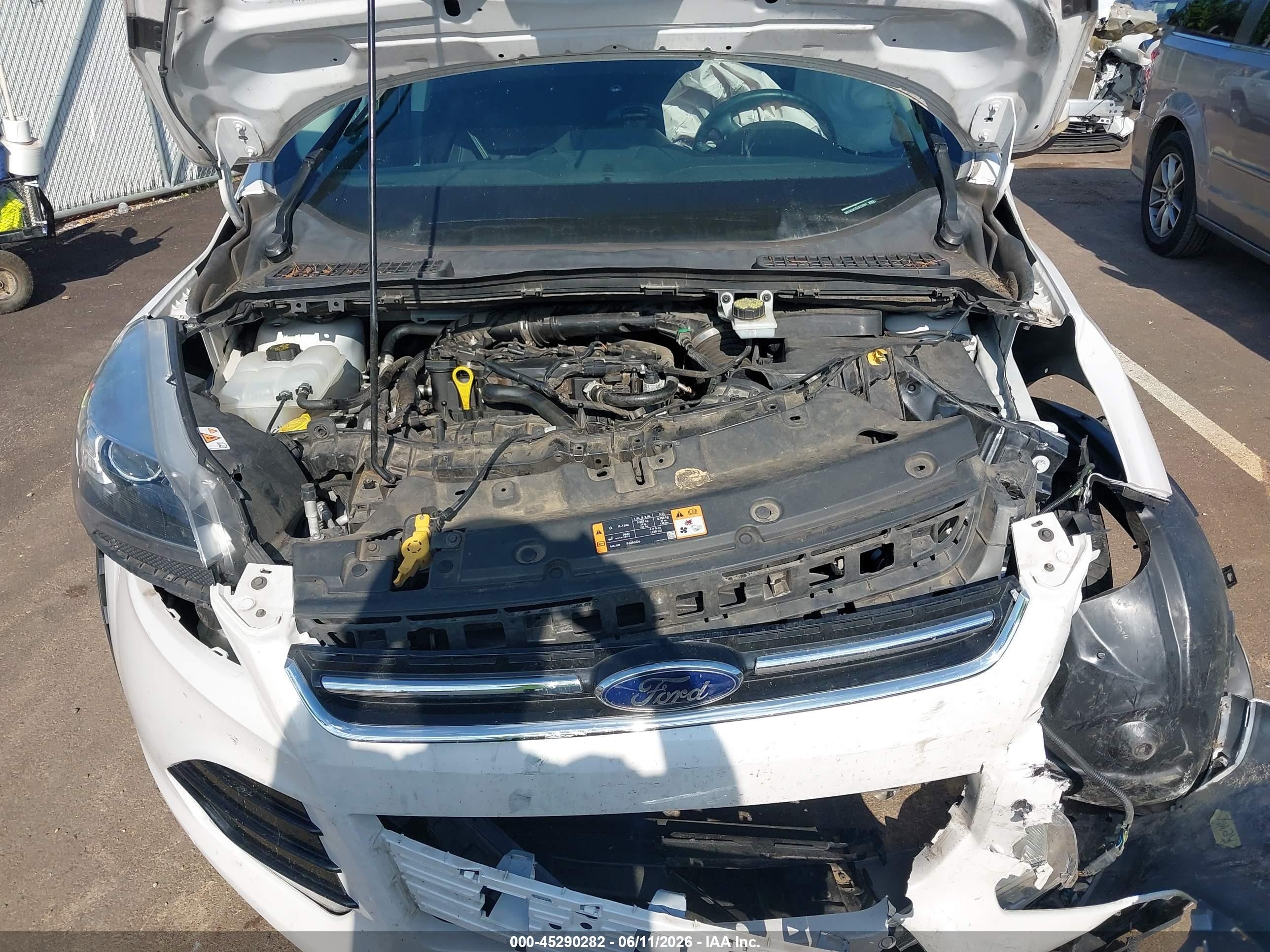 2014 Ford Escape Titanium White vin: 1FMCU0JX7EUE23781