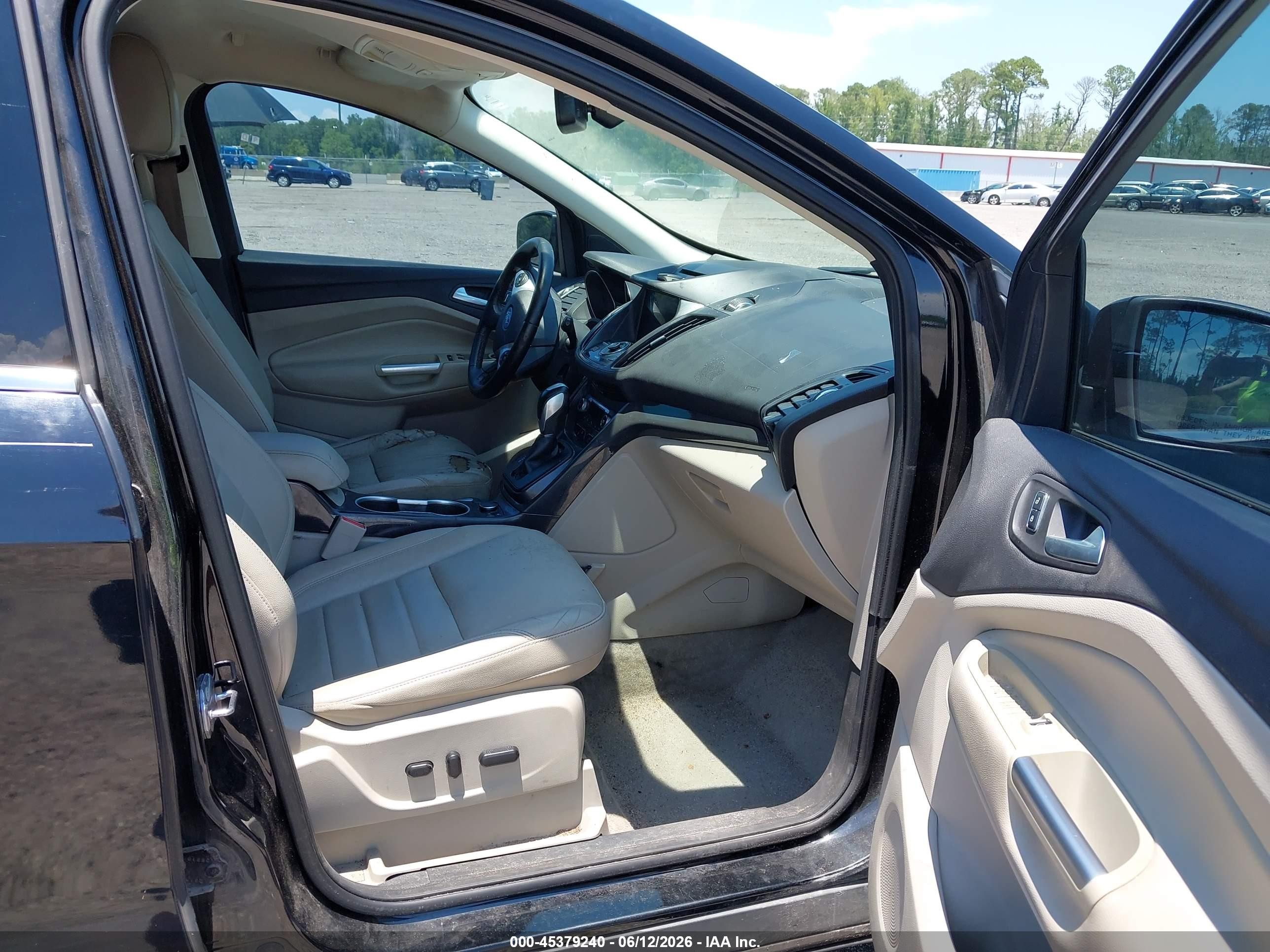 2016 Ford Escape Titanium Black vin: 1FMCU0JX7GUB12001