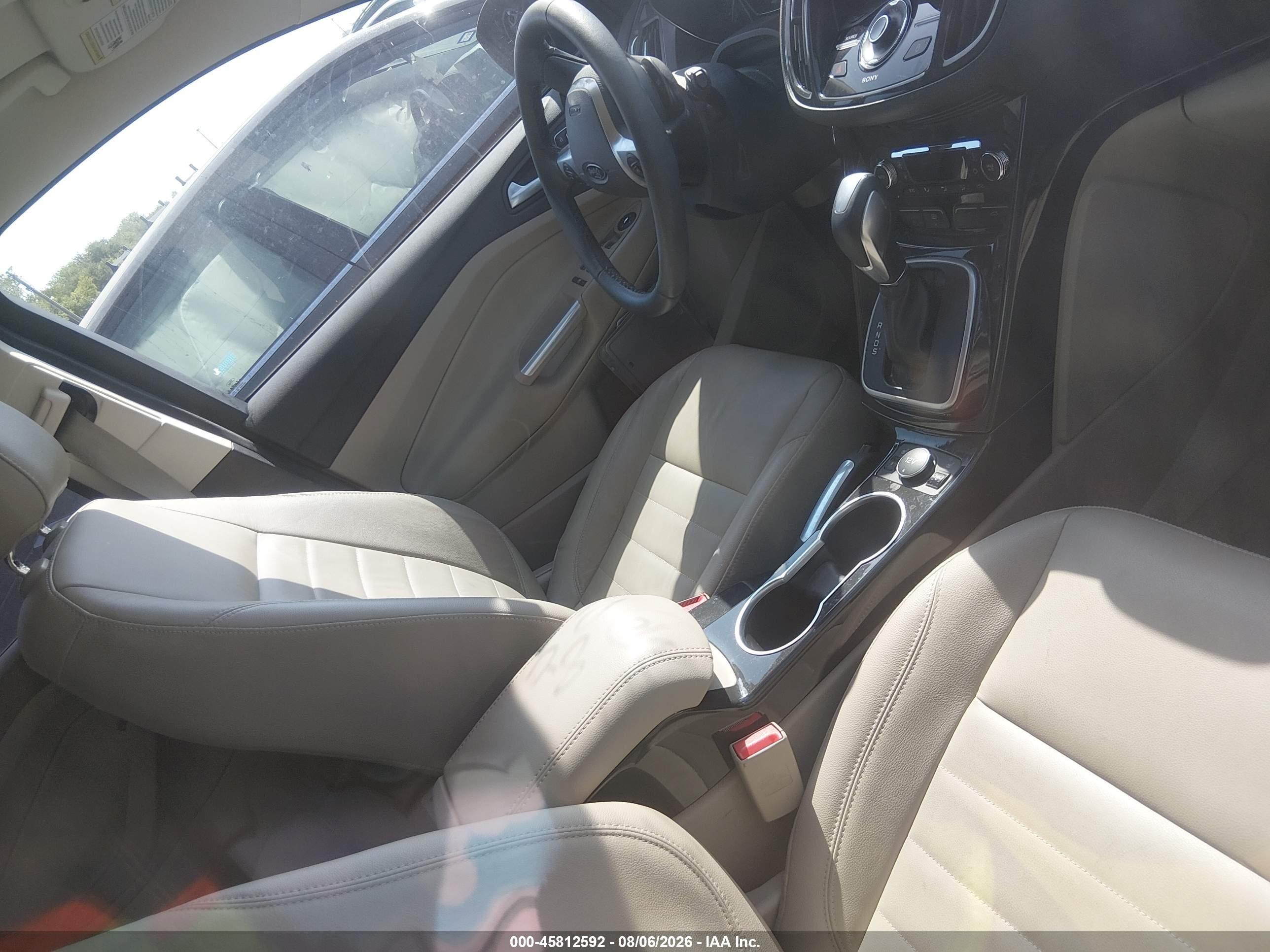 2014 Ford Escape Titanium Red vin: 1FMCU0JX8EUB00260