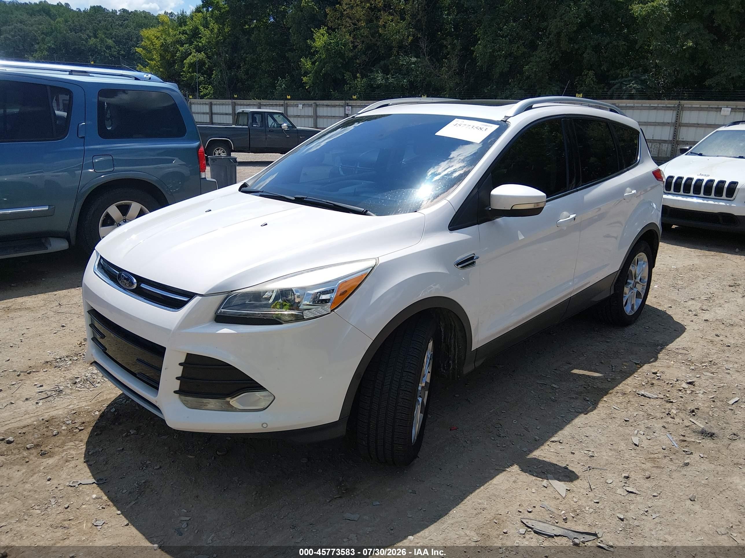 2014 Ford Escape Titanium White vin: 1FMCU0JX8EUC06773
