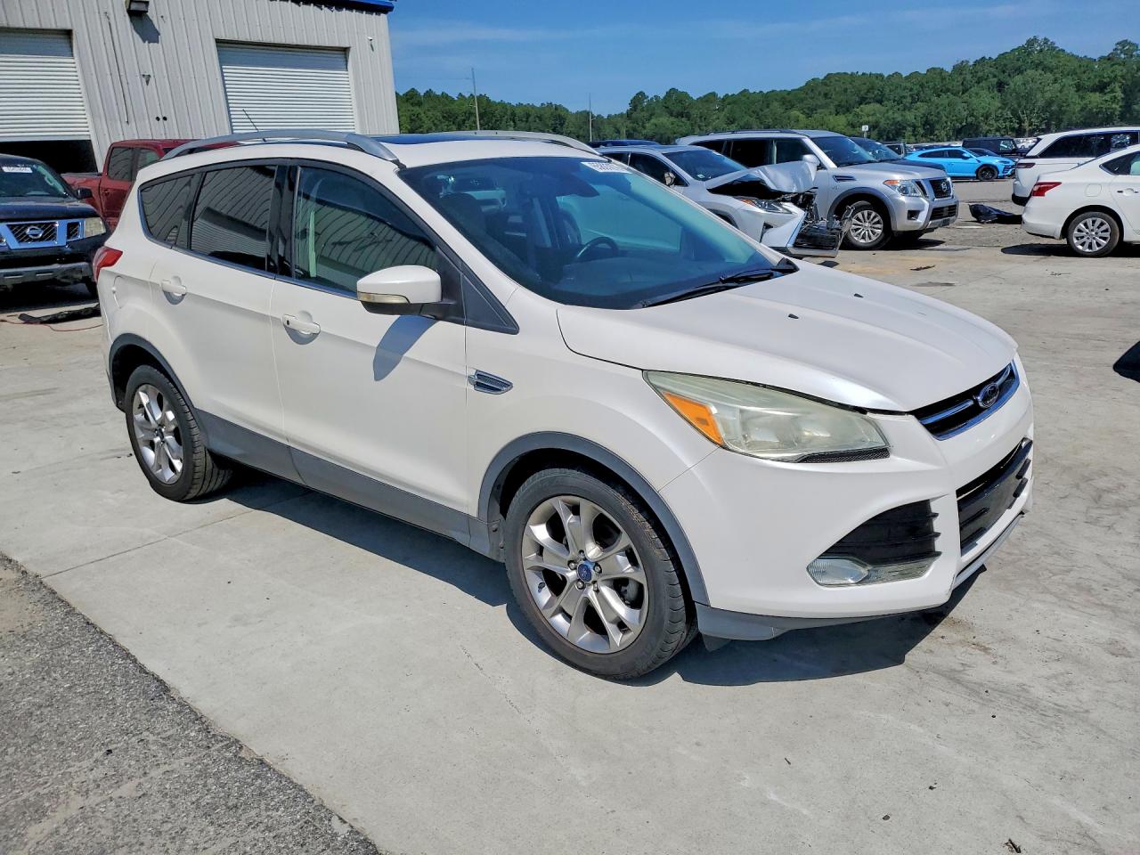2014 Ford Escape Titanium White vin: 1FMCU0JX8EUE20405