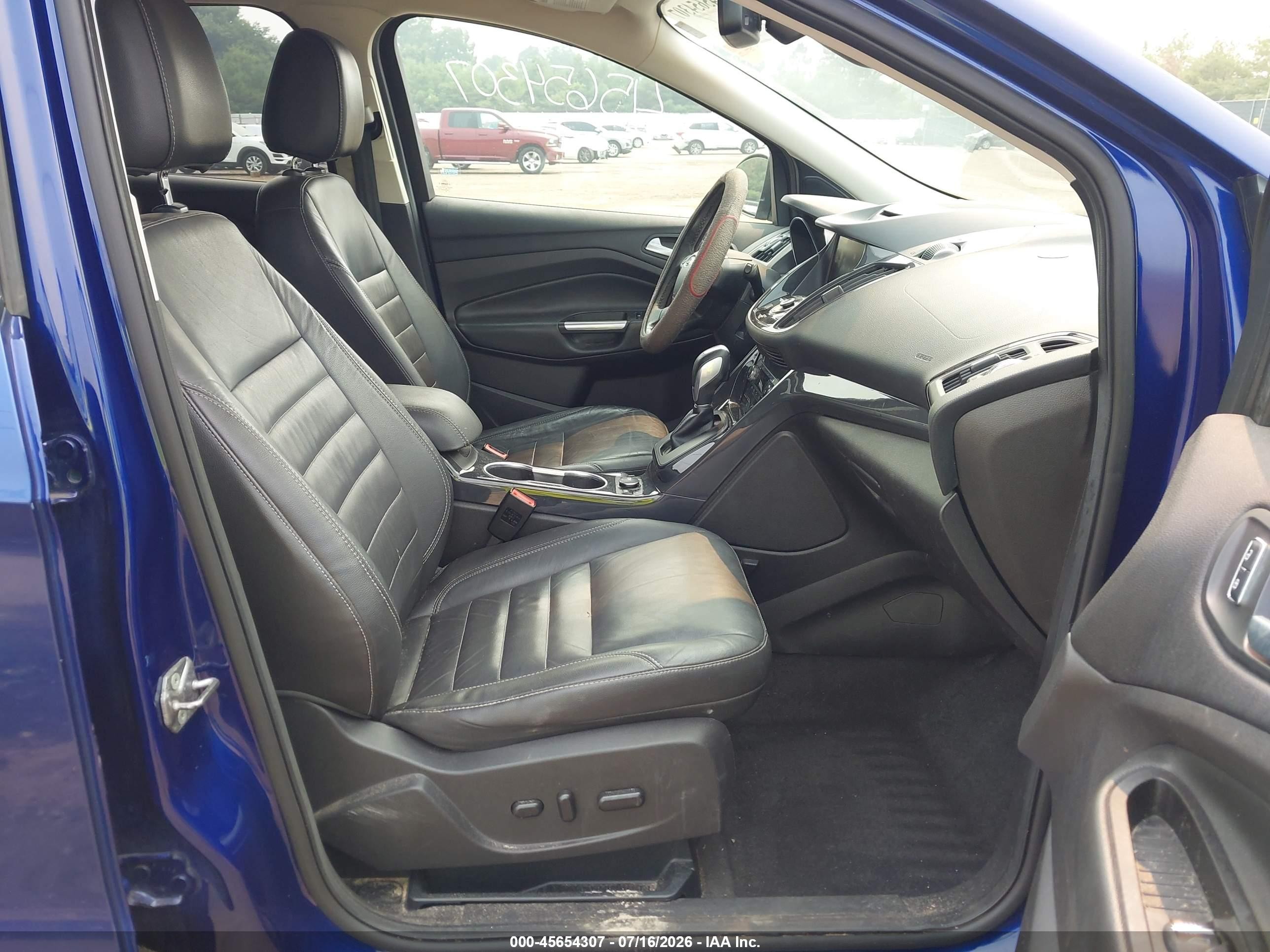 2015 Ford Escape Titanium Синий vin: 1FMCU0JX8FUB80239