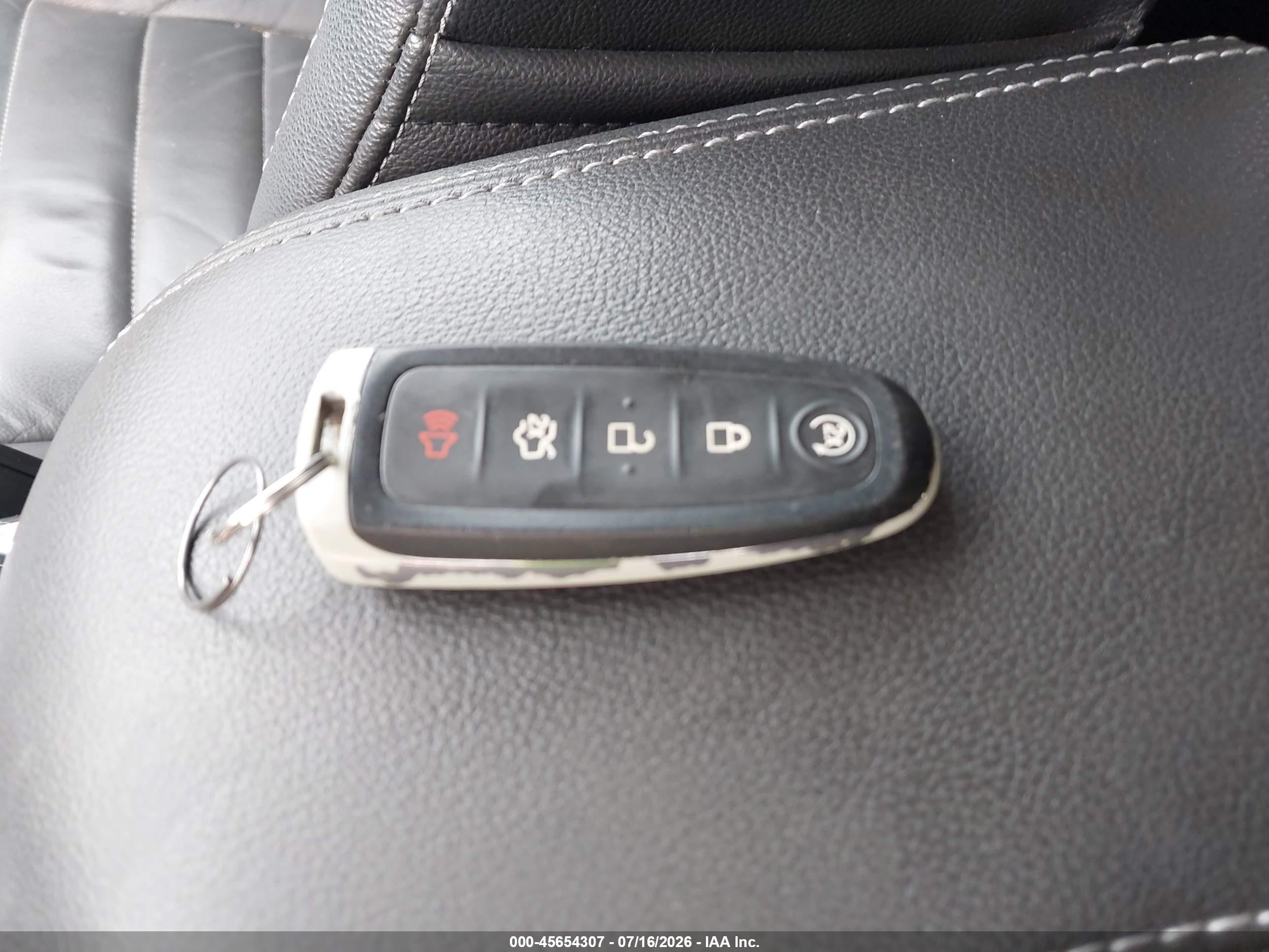 2015 Ford Escape Titanium Синий vin: 1FMCU0JX8FUB80239