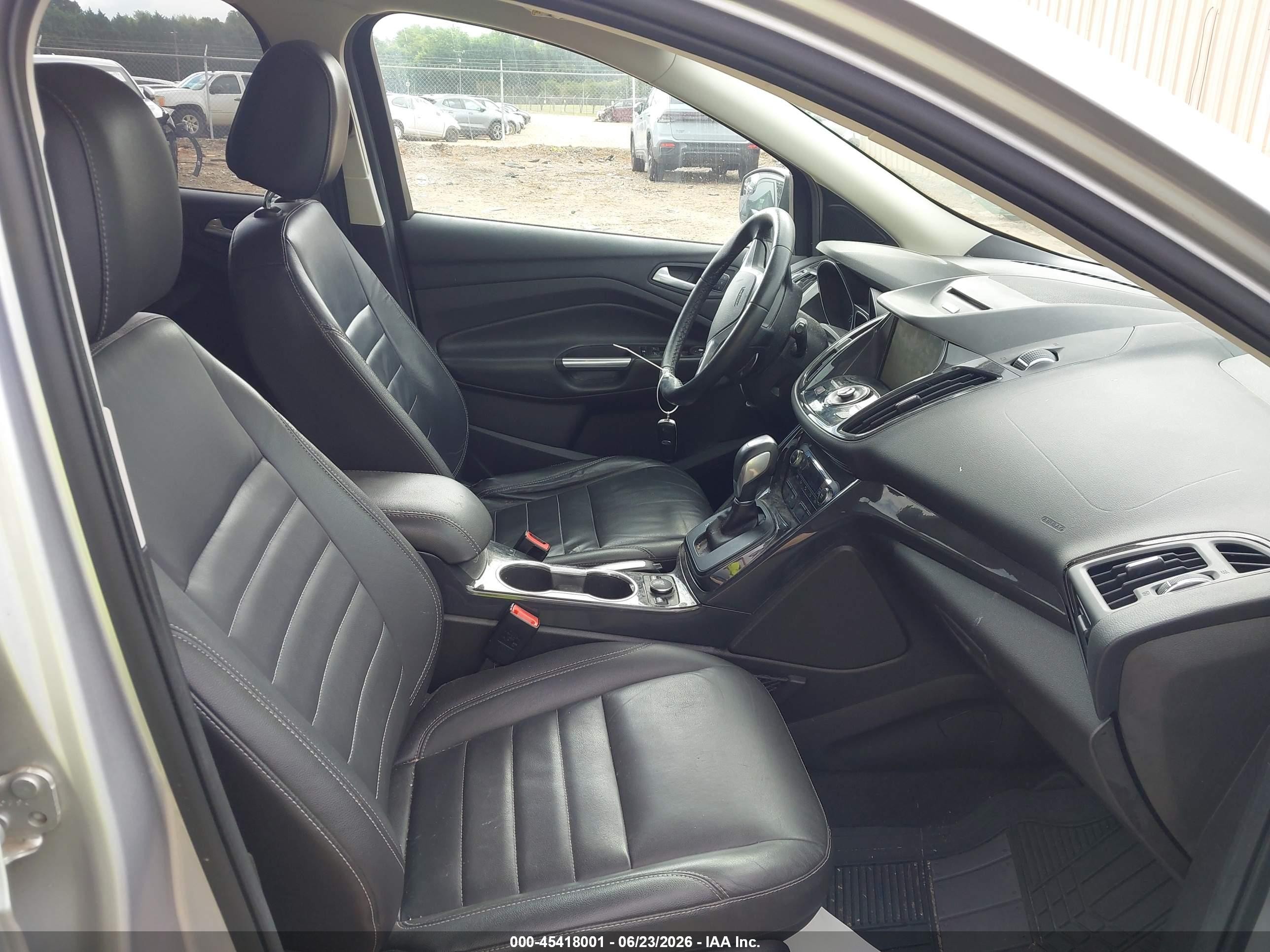 2015 Ford Escape Titanium Silver vin: 1FMCU0JX8FUC32033