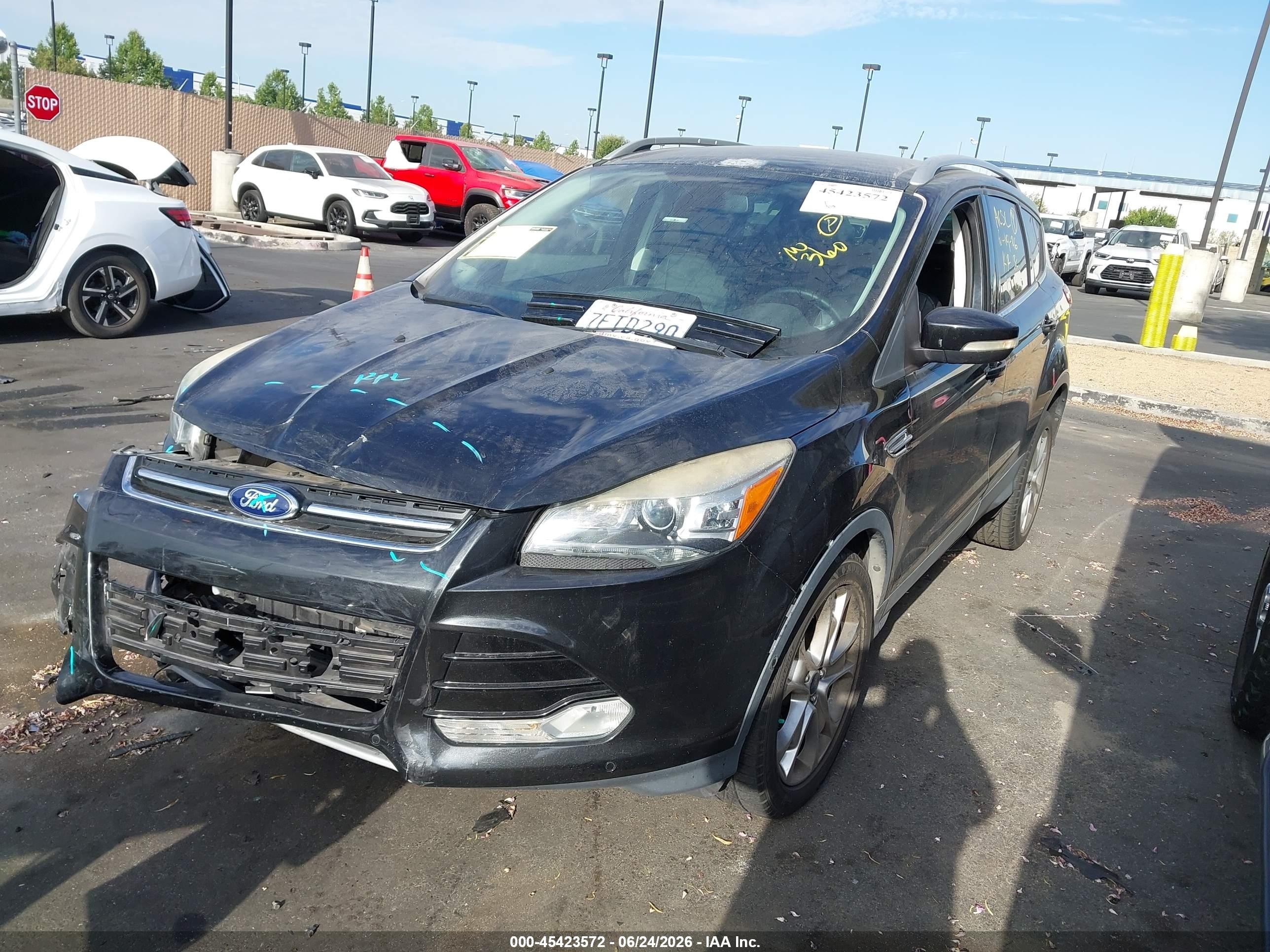 2014 Ford Escape Titanium Black vin: 1FMCU0JX9EUD72543