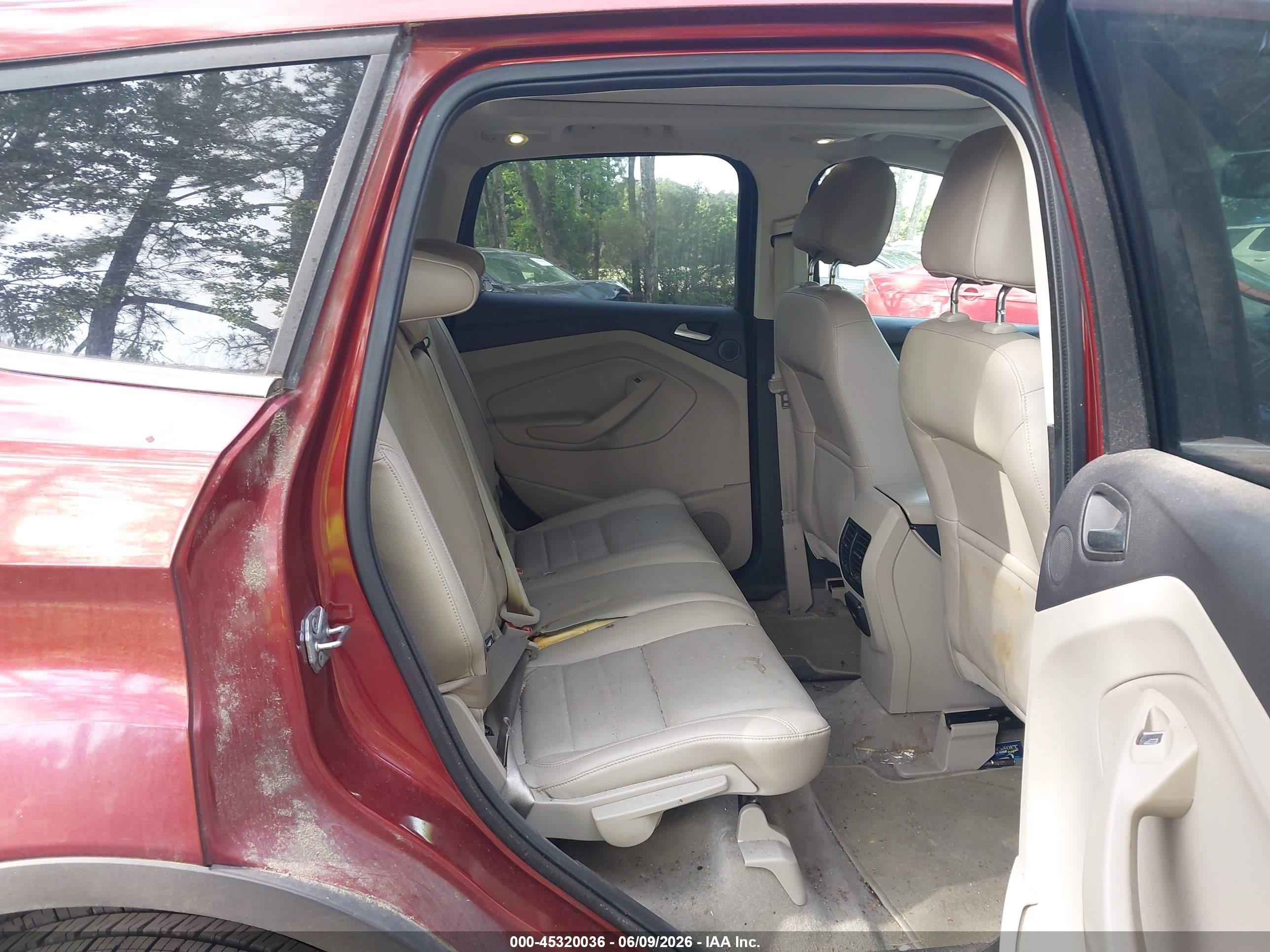 2014 Ford Escape Titanium Красный vin: 1FMCU0JXXEUB23913