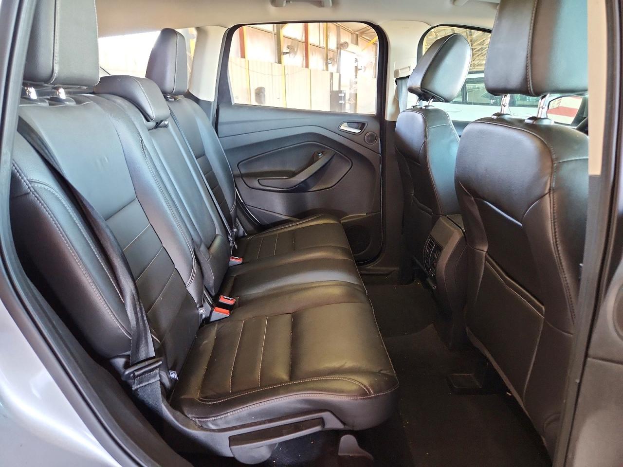 2015 Ford Escape Titanium Silver vin: 1FMCU0JXXFUB36064