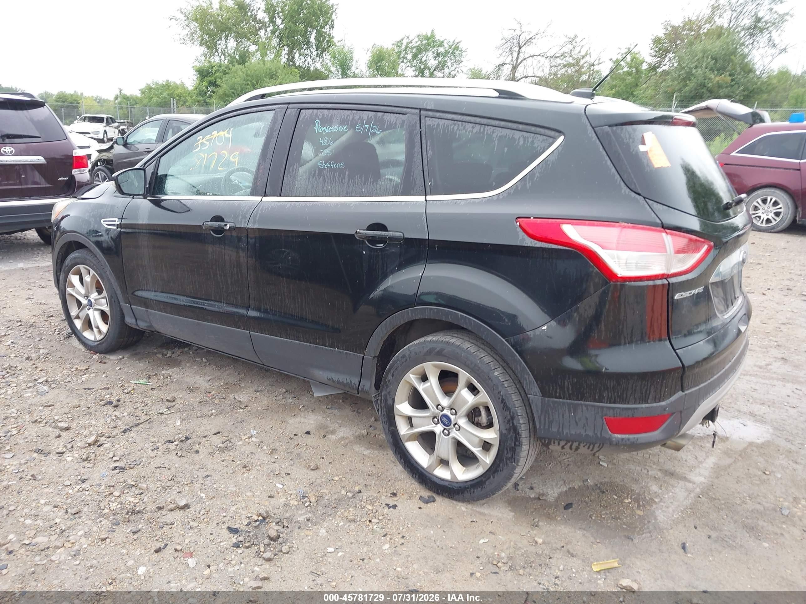 2015 Ford Escape Titanium Черный vin: 1FMCU0JXXFUB47968