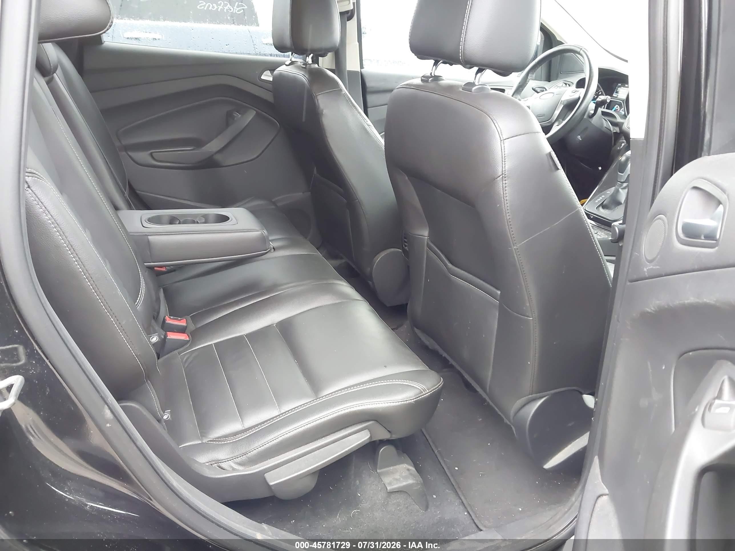 2015 Ford Escape Titanium Черный vin: 1FMCU0JXXFUB47968