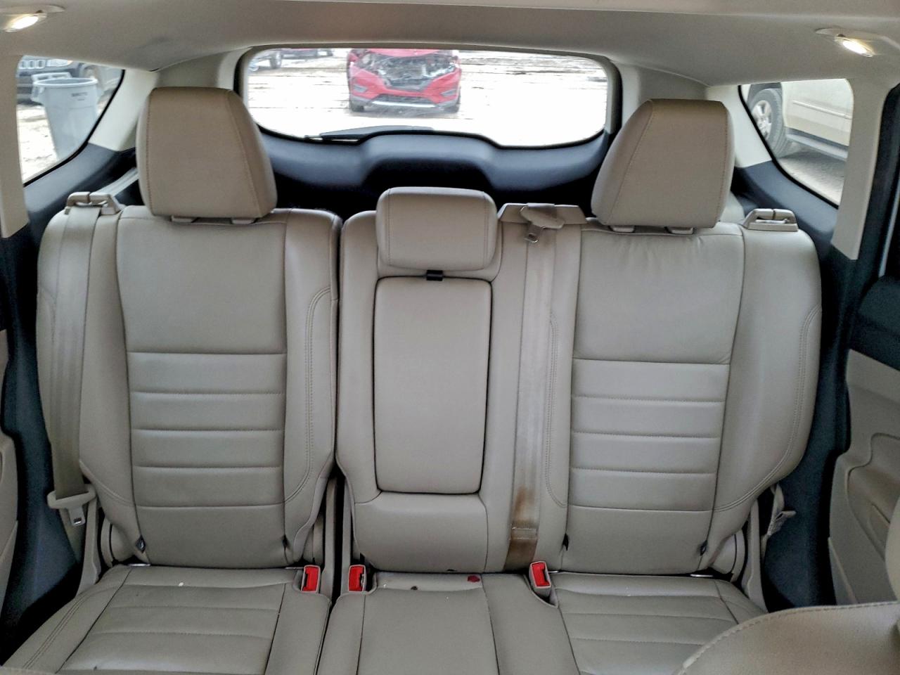 2015 Ford Escape Titanium Белый vin: 1FMCU0JXXFUC04184