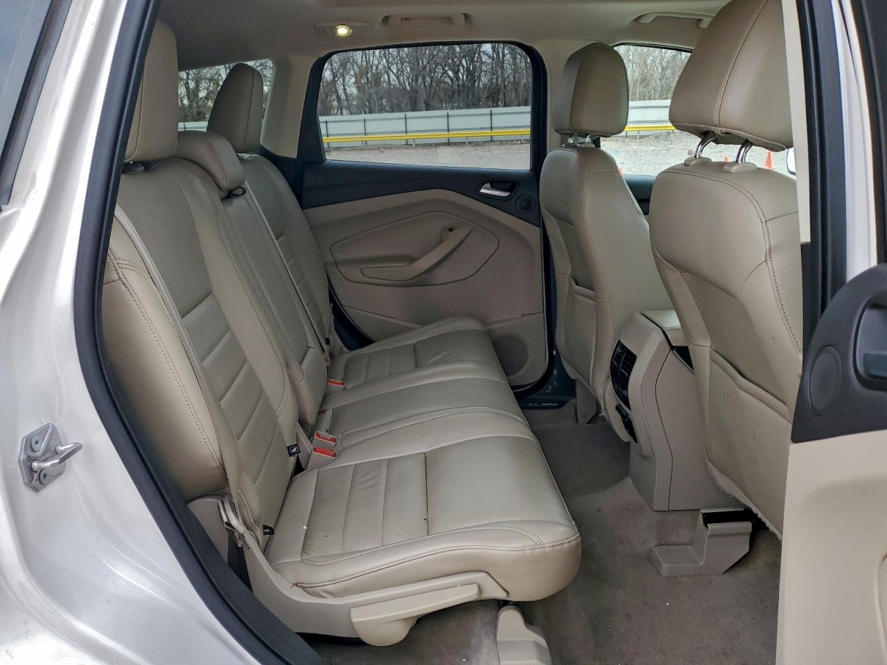2015 Ford Escape Titanium Белый vin: 1FMCU0JXXFUC04184