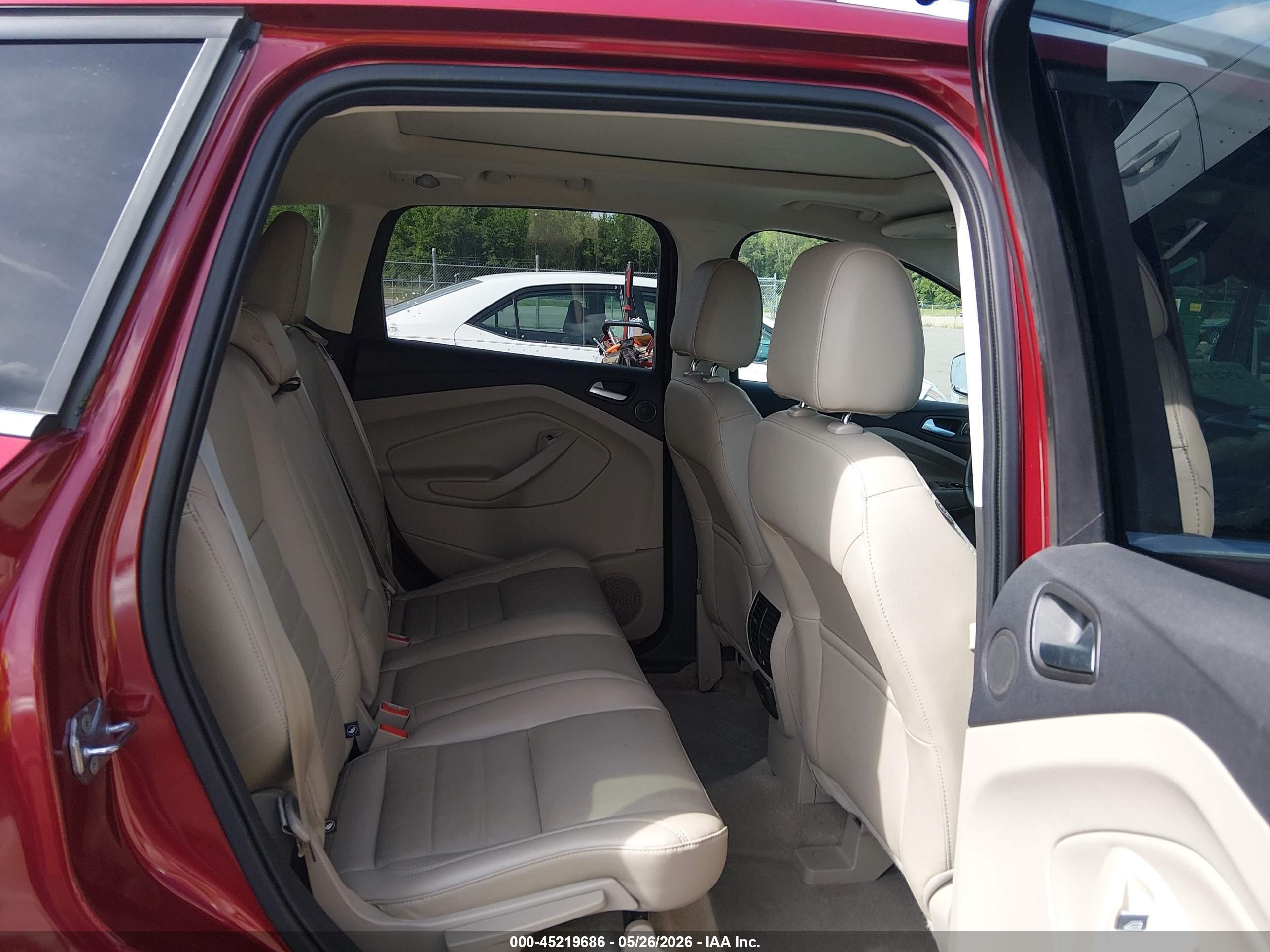 2016 Ford Escape Titanium Red vin: 1FMCU0JXXGUB30282