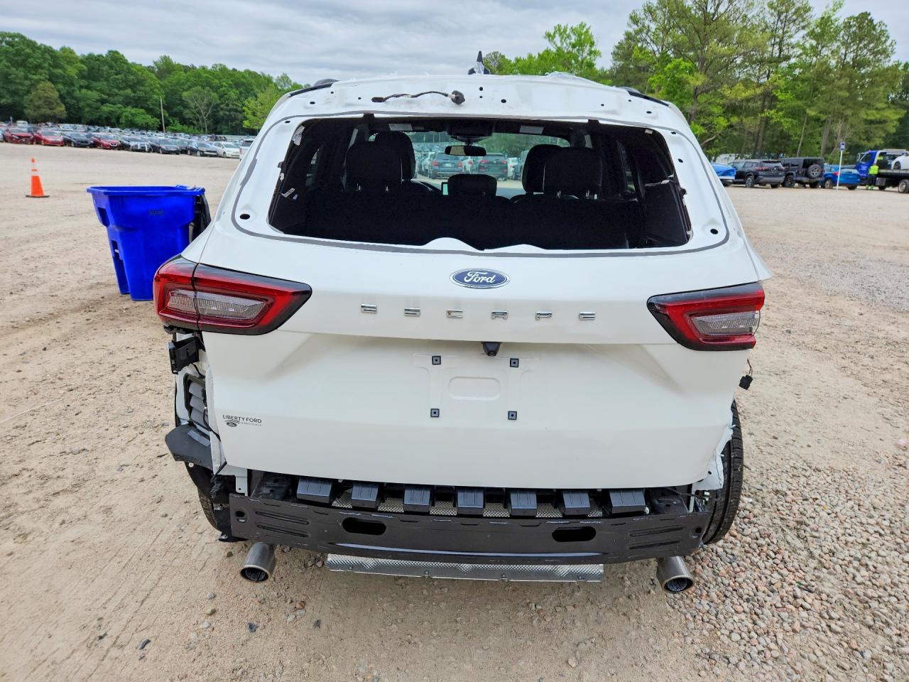 2026 Ford Escape St Line White vin: 1FMCU0MN3TUA18315