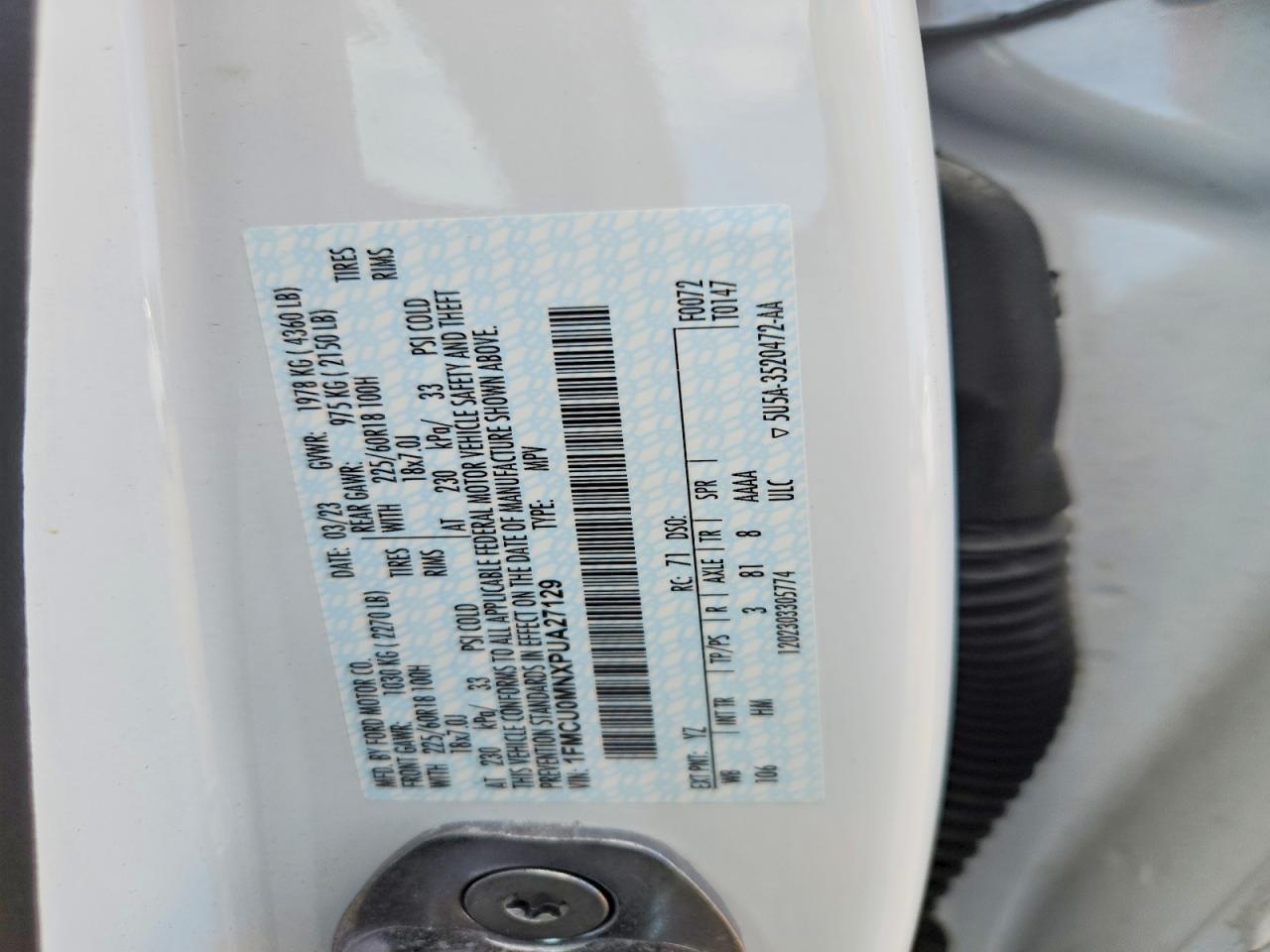 2023 Ford Escape St Line White vin: 1FMCU0MNXPUA27129