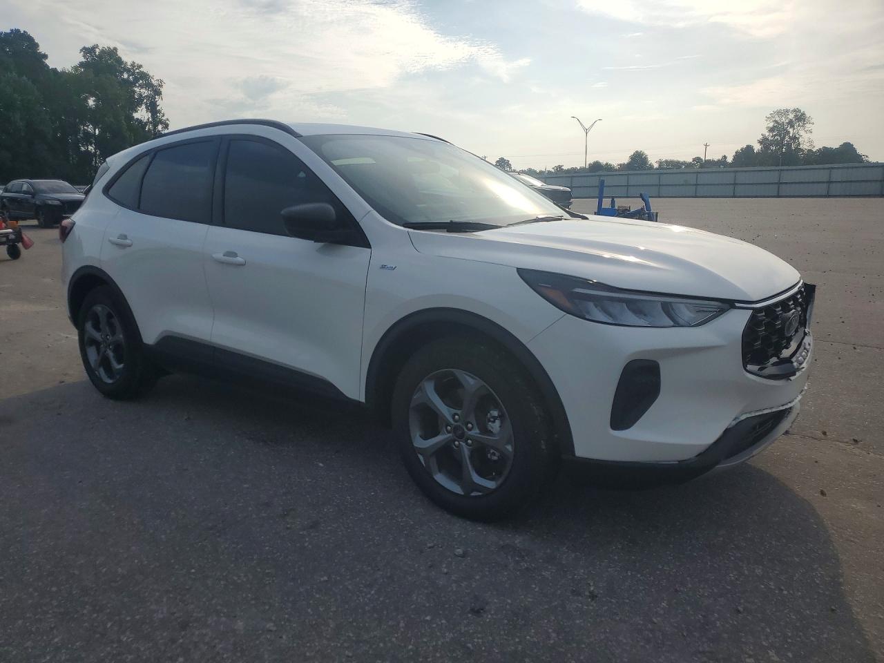 2025 Ford Escape St Line White vin: 1FMCU0MZ2SUA47967