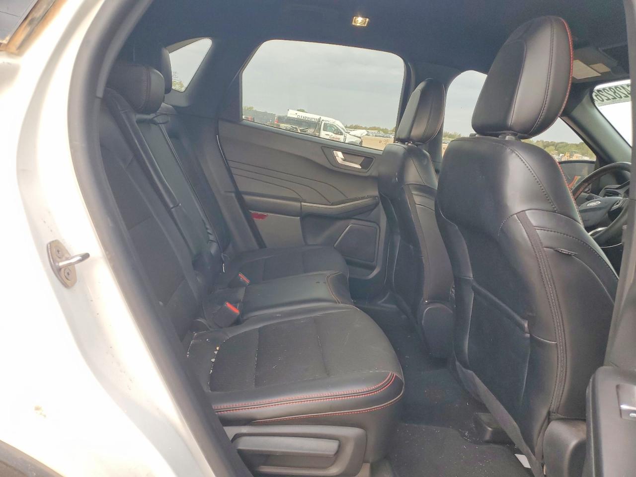 2025 Ford Escape St Line Белый vin: 1FMCU0MZ8SUA53675