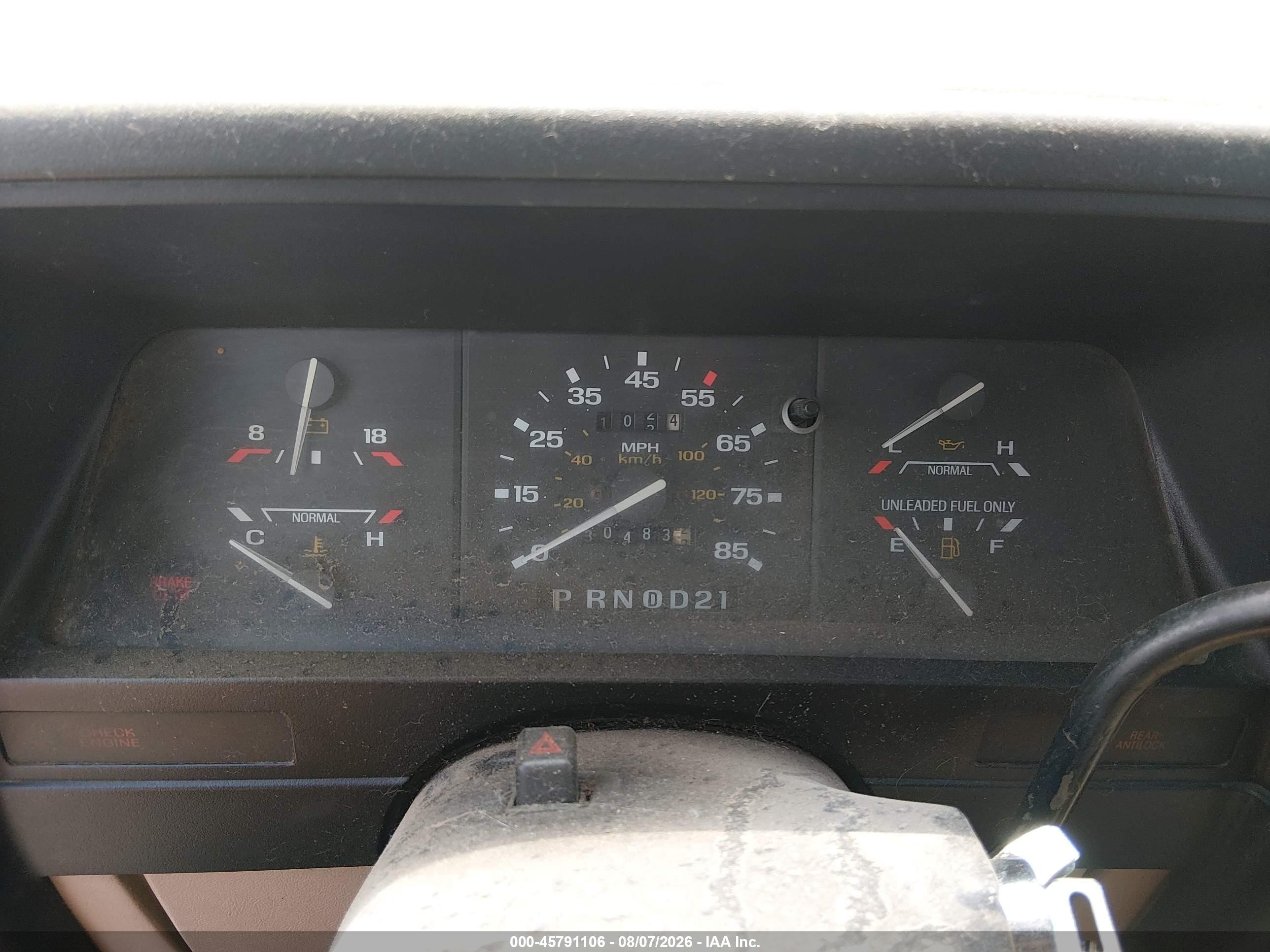 1989 Ford Bronco Ii   Cream vin: 1FMCU12T5KUC14388
