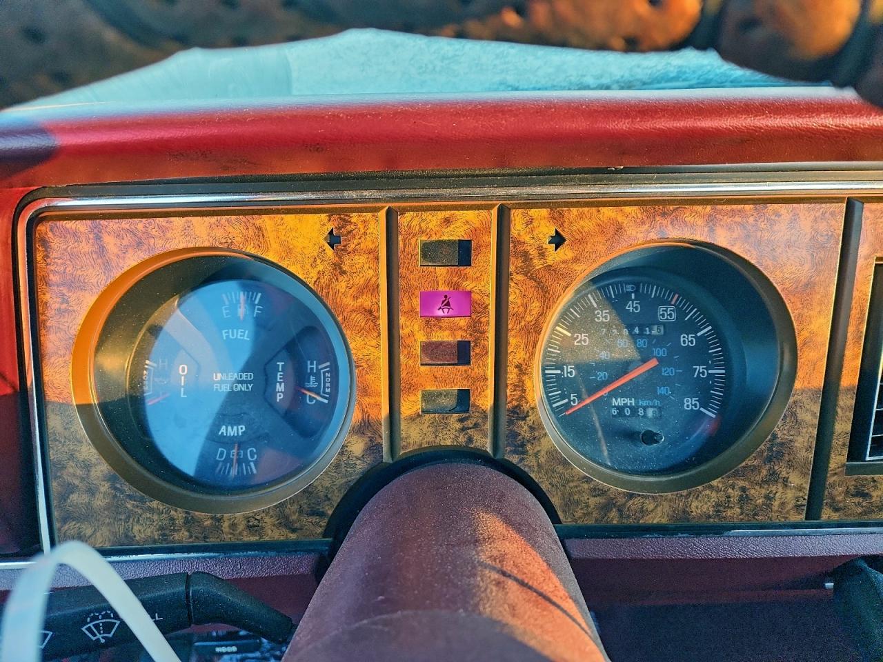 1984 Ford Bronco Ii Red vin: 1FMCU14S3EUD40712