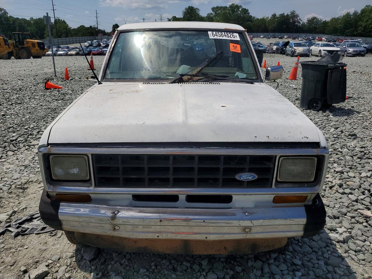 1984 Ford Bronco Ii White vin: 1FMCU14S9EUB36447