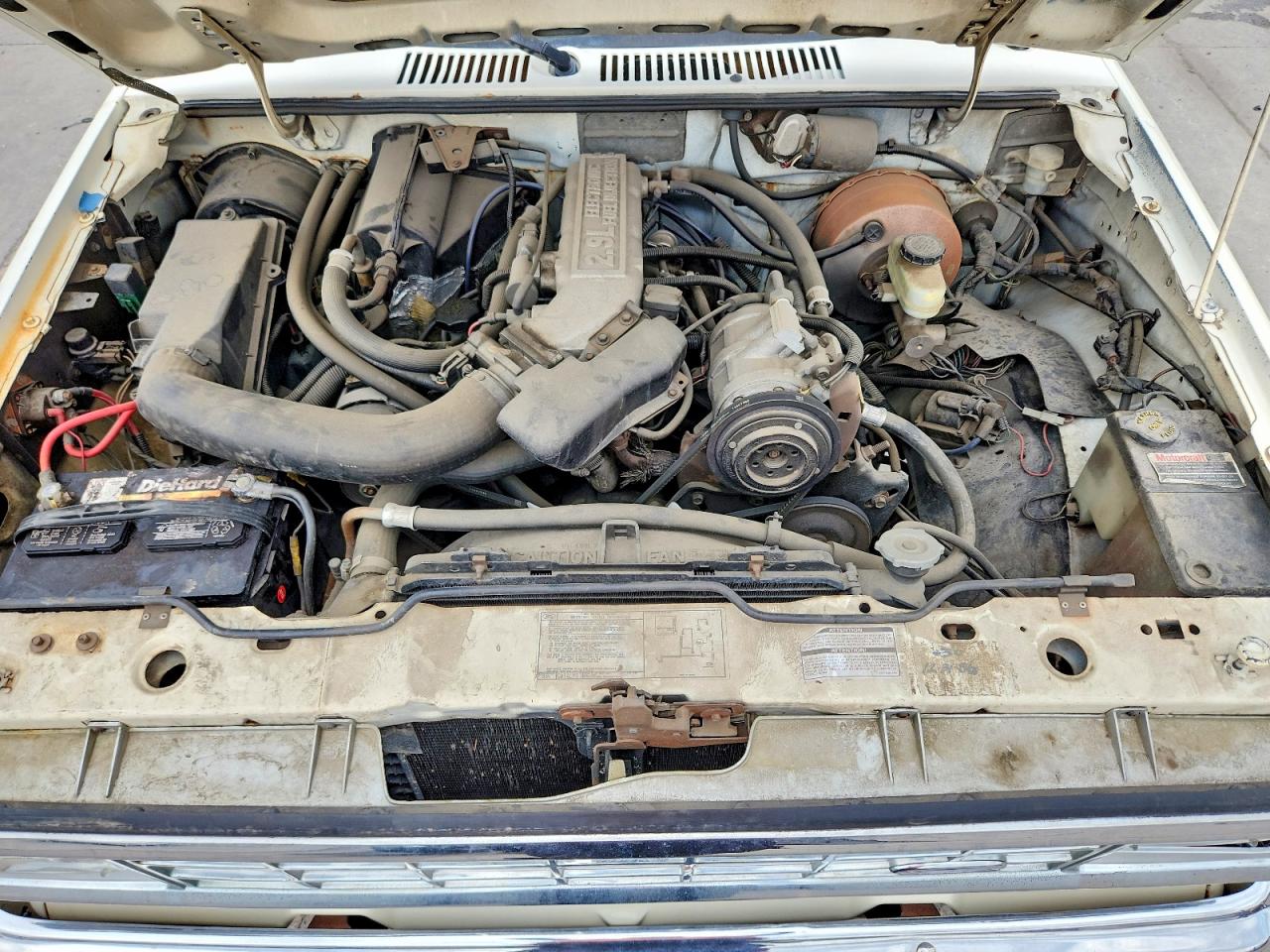 1987 Ford Bronco Ii Cream vin: 1FMCU14TXHUA77048