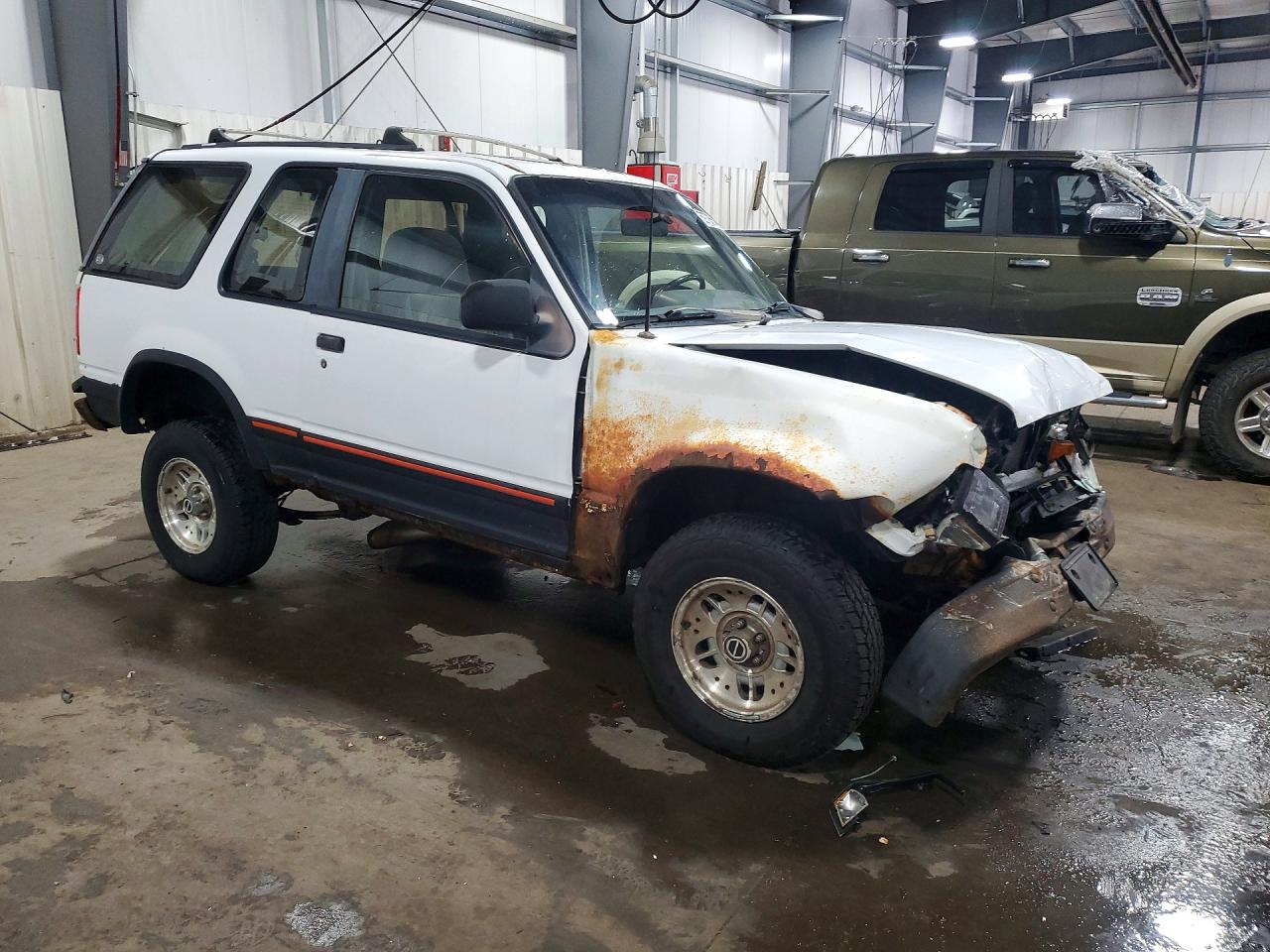 1993 Ford Explorer White vin: 1FMCU22X3PUB54174