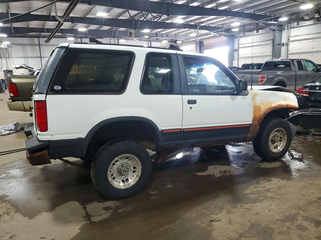 1993 Ford Explorer White vin: 1FMCU22X3PUB54174