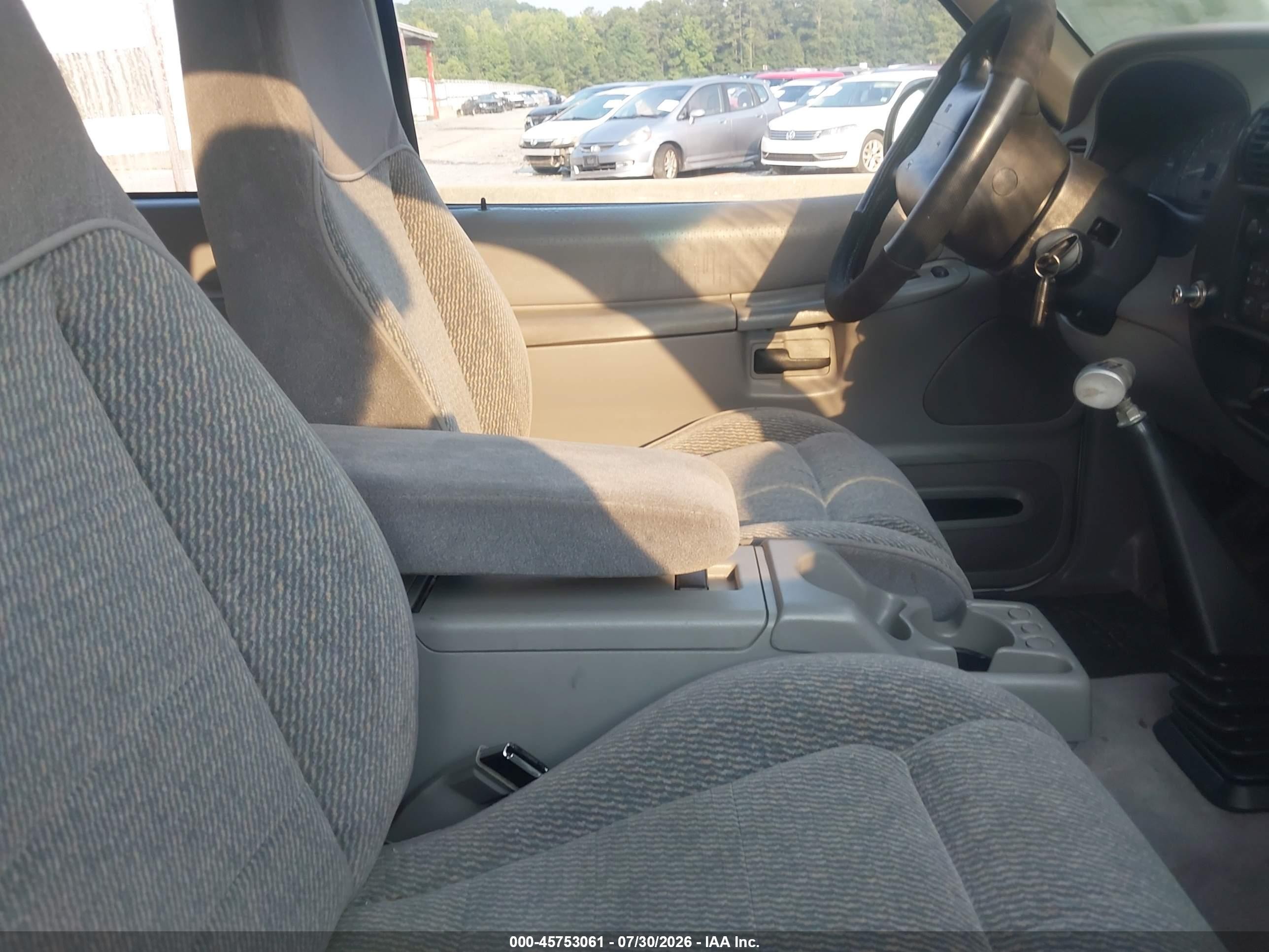 1997 Ford Explorer Sport/xl White vin: 1FMCU22X6VUC36204