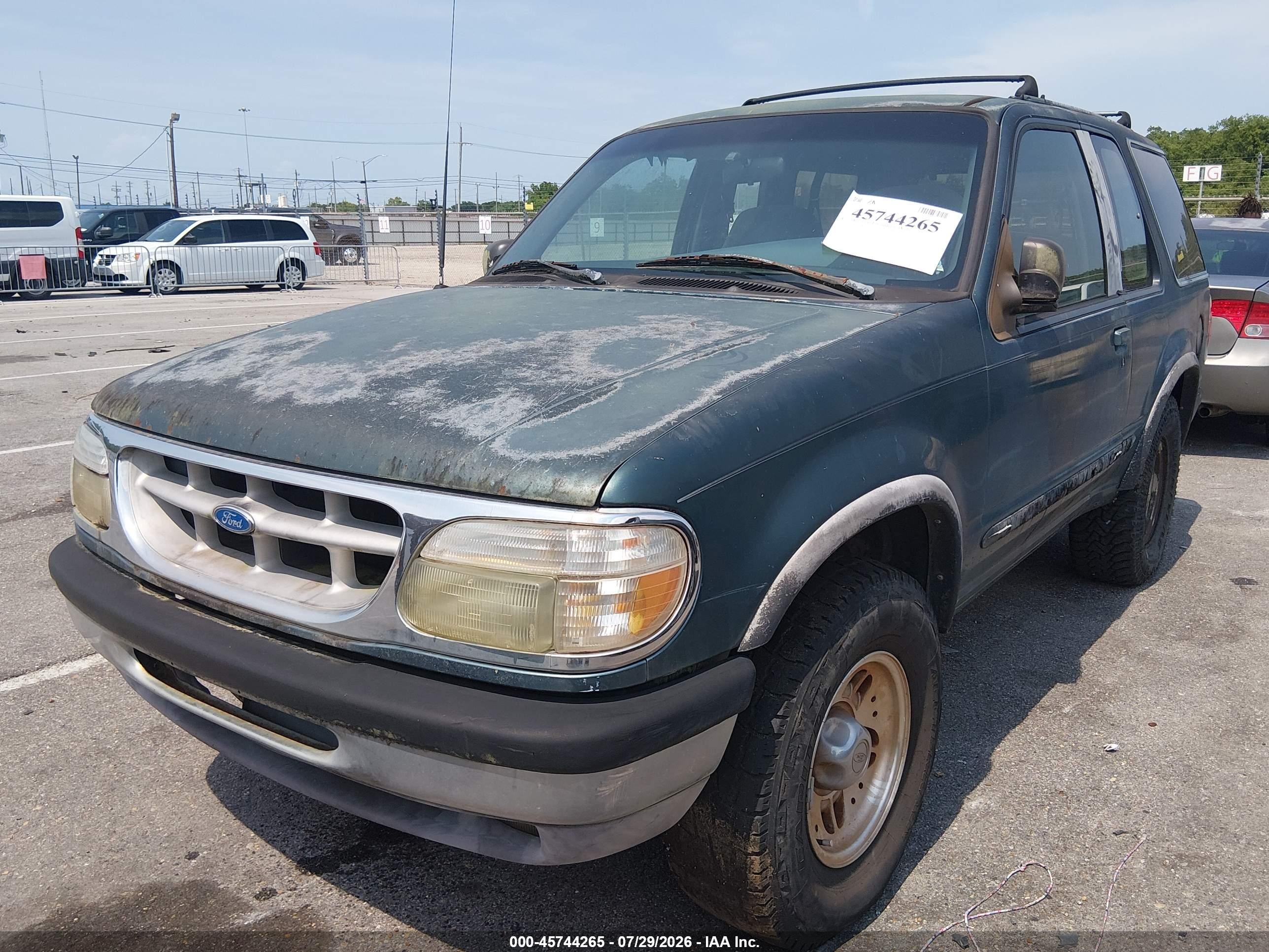 1995 Ford Explorer   Green vin: 1FMCU22X8SUA91033