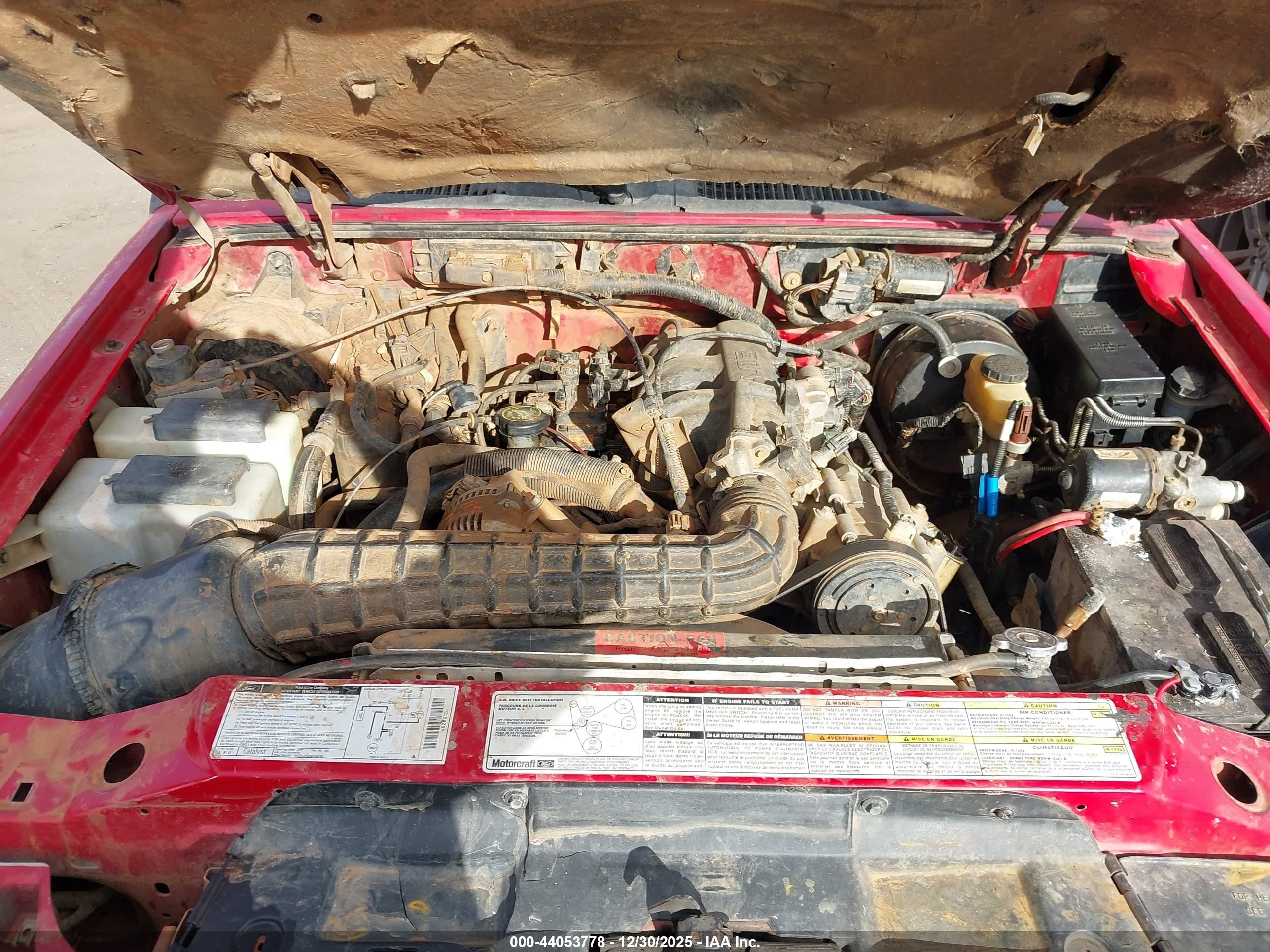 1995 Ford Explorer   Red vin: 1FMCU24X4SUB38281